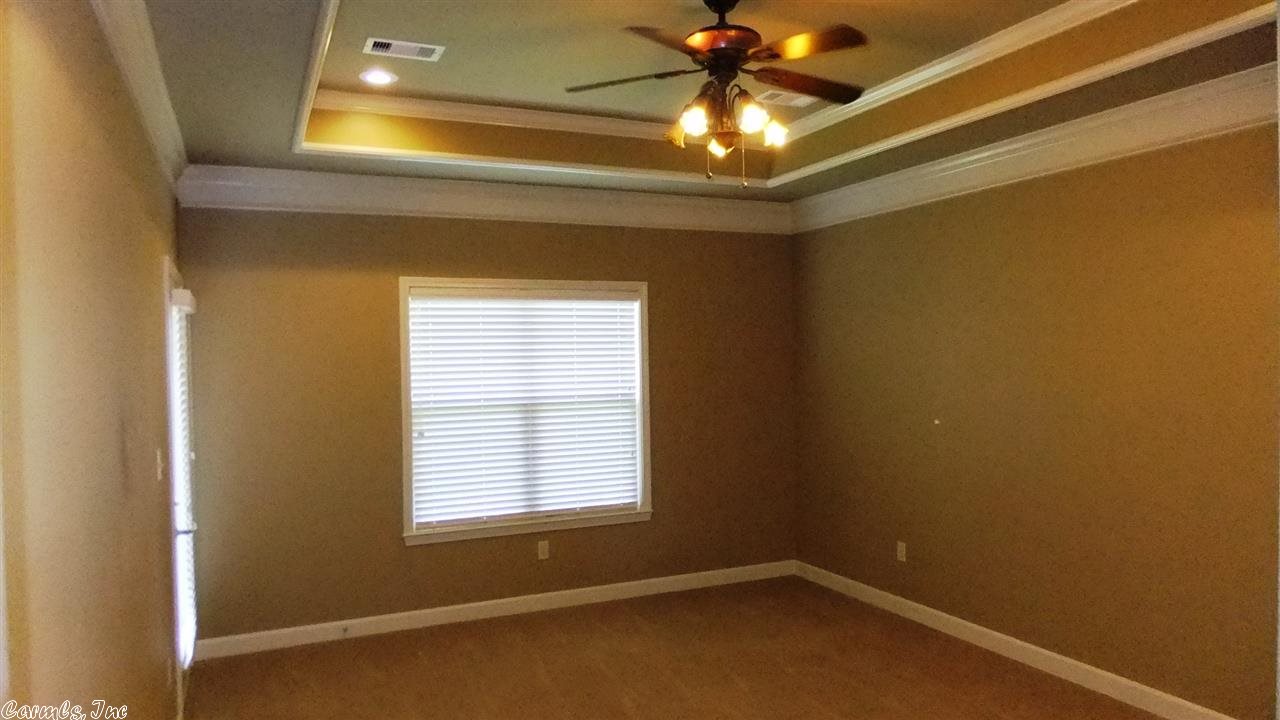 CAPITOL LAKES ESTATES - Residential