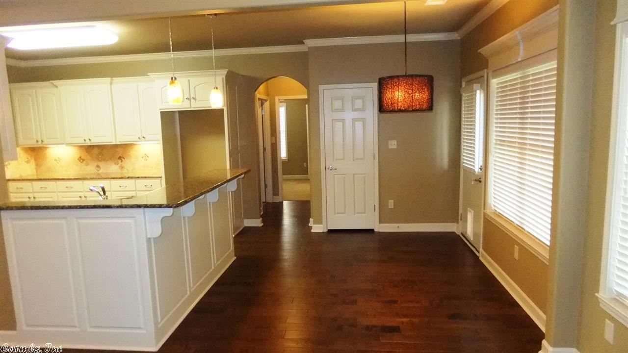 CAPITOL LAKES ESTATES - Residential