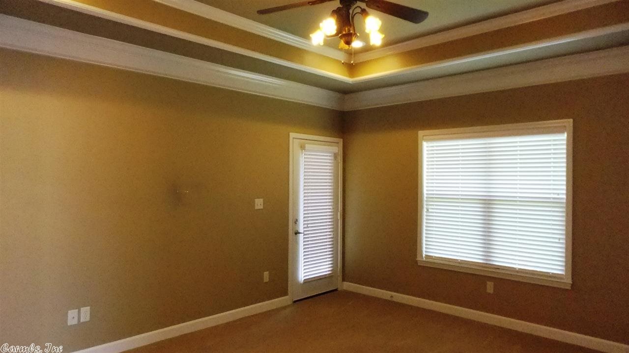 CAPITOL LAKES ESTATES - Residential