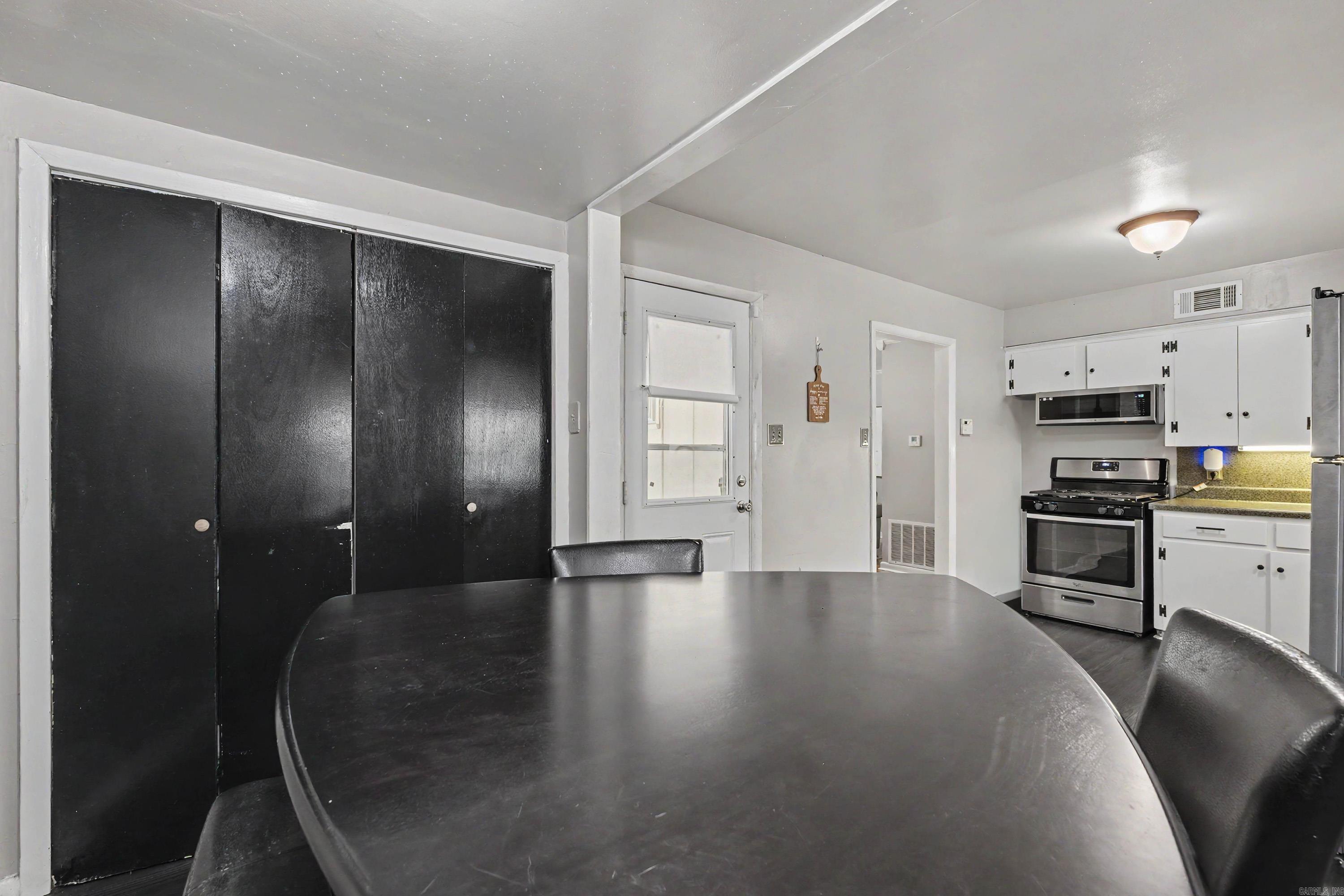 SANTE FE HGTS - Residential