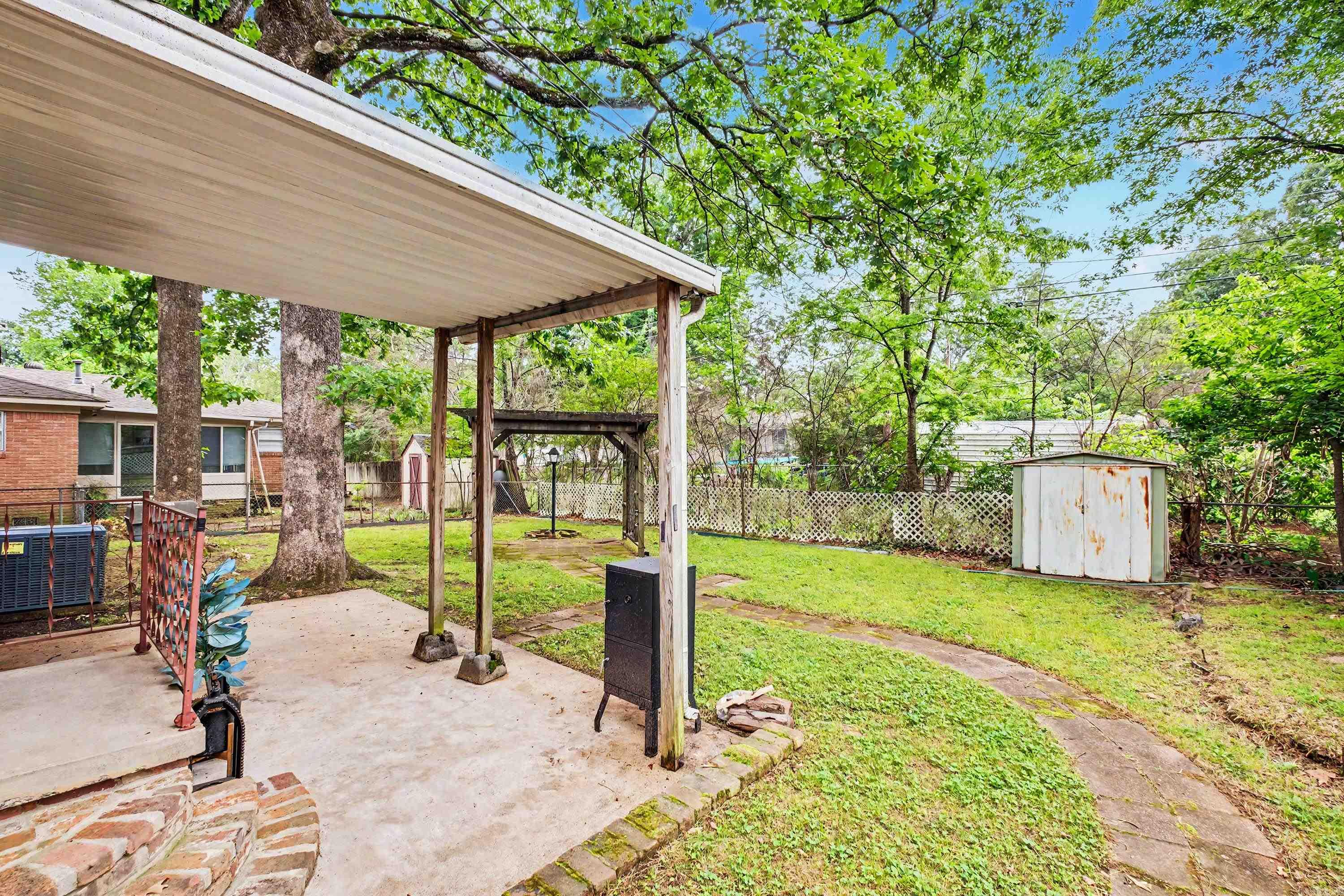 SANTE FE HGTS - Residential