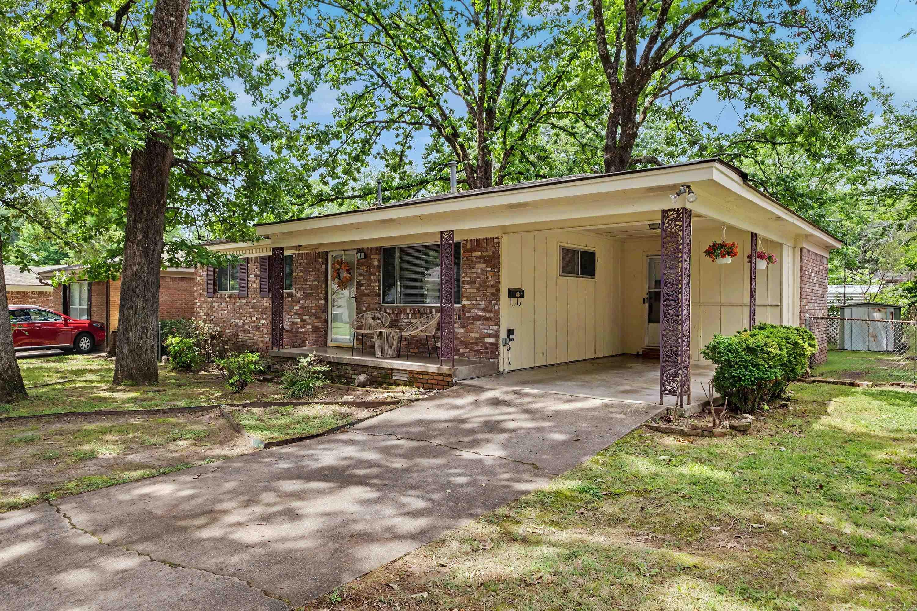 SANTE FE HGTS - Residential