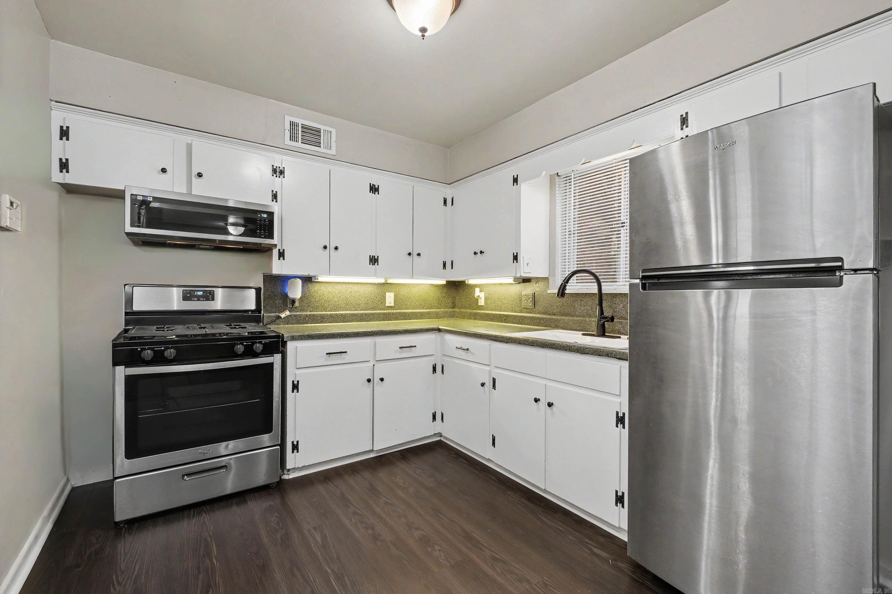 SANTE FE HGTS - Residential