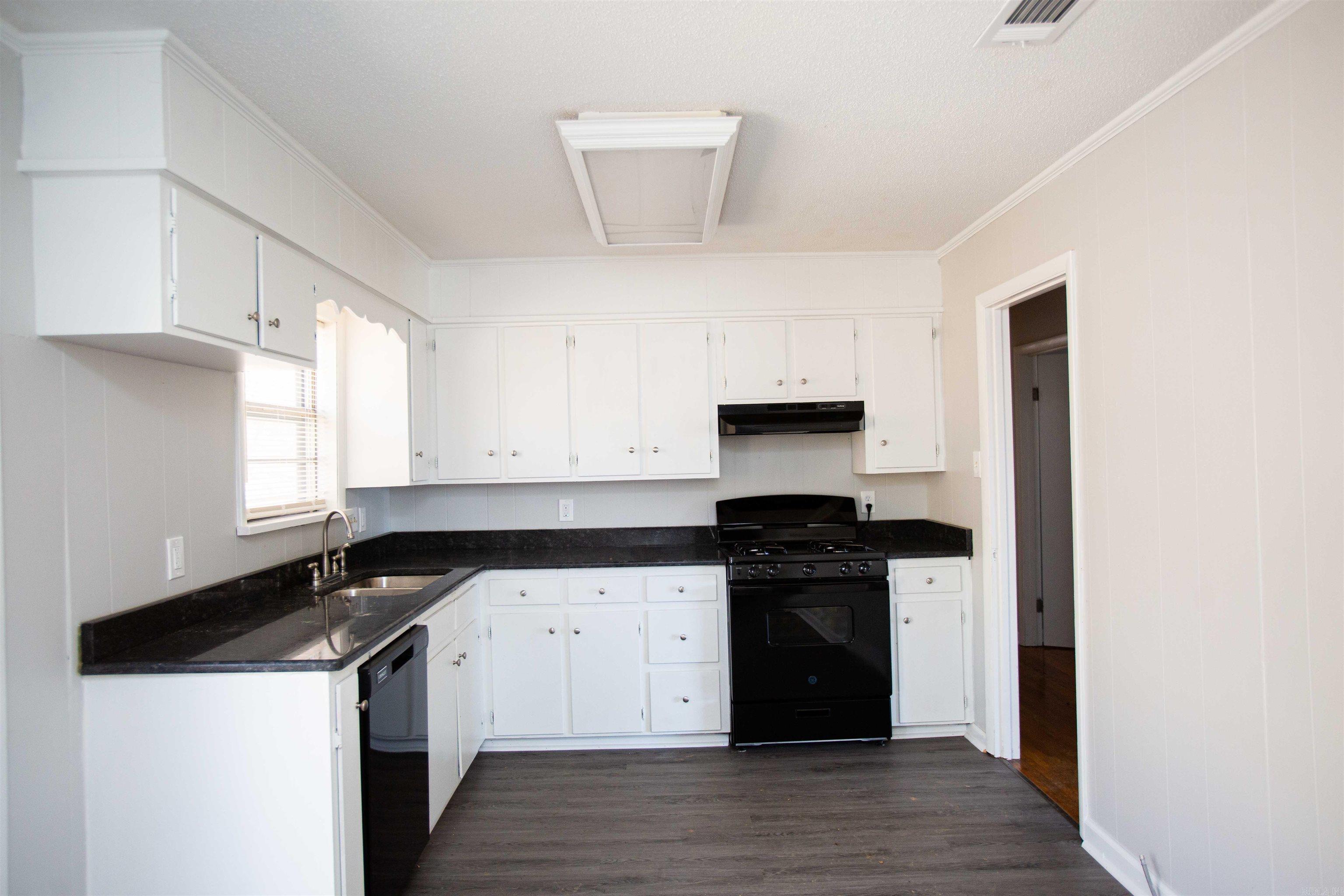 Tanglewood  Annex - Residential Lease