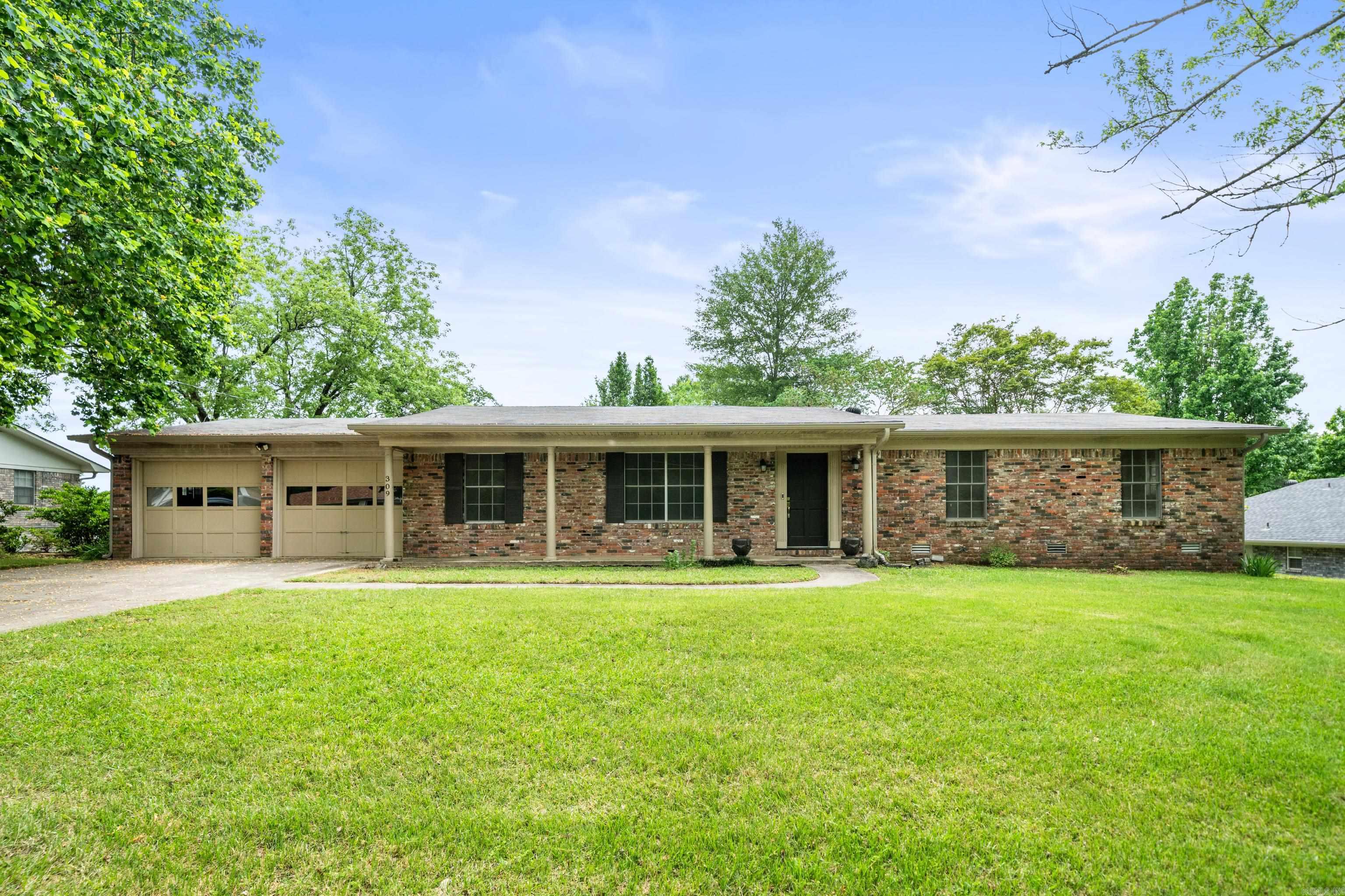 BEVERLY HILLS - Residential