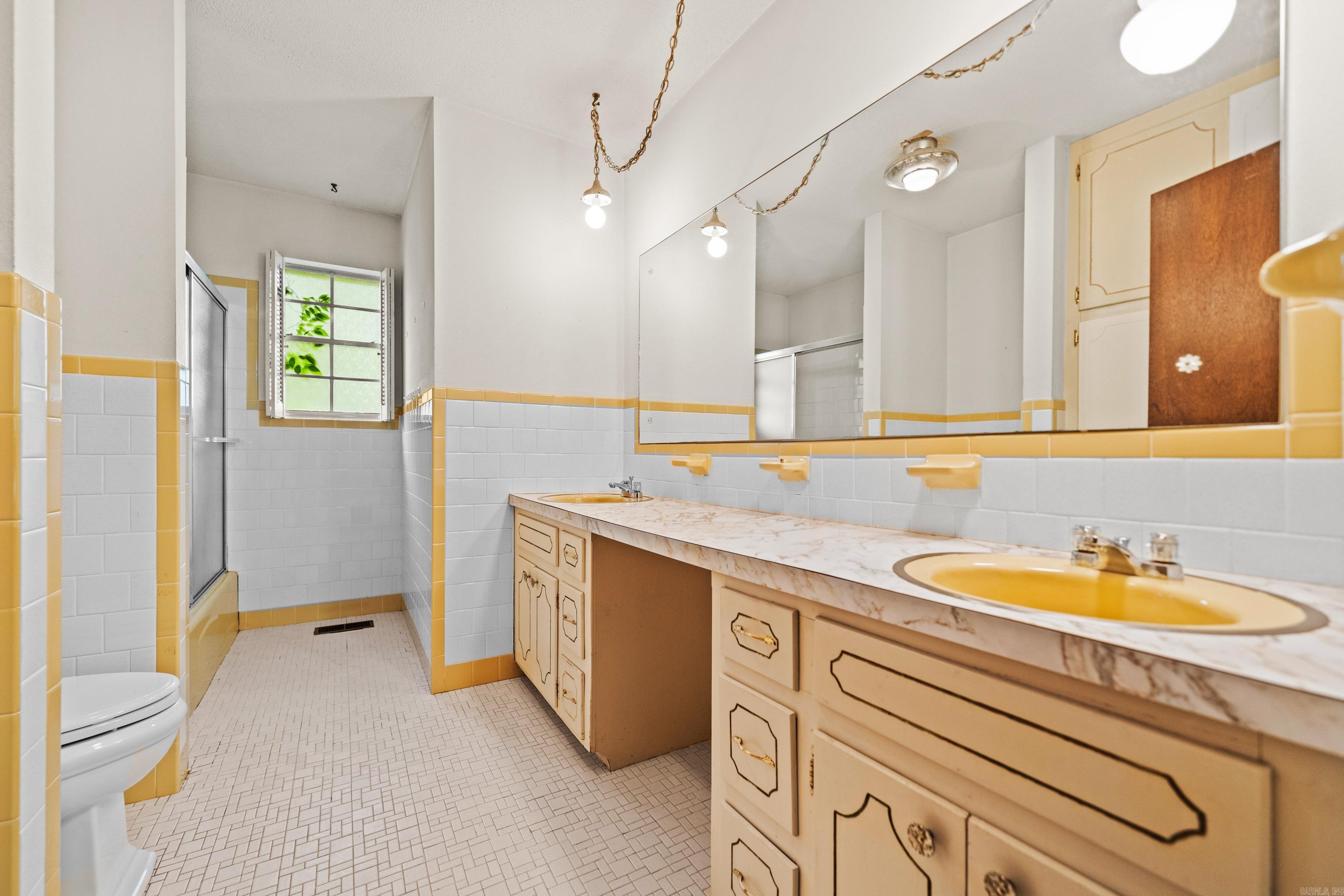 BEVERLY HILLS - Residential