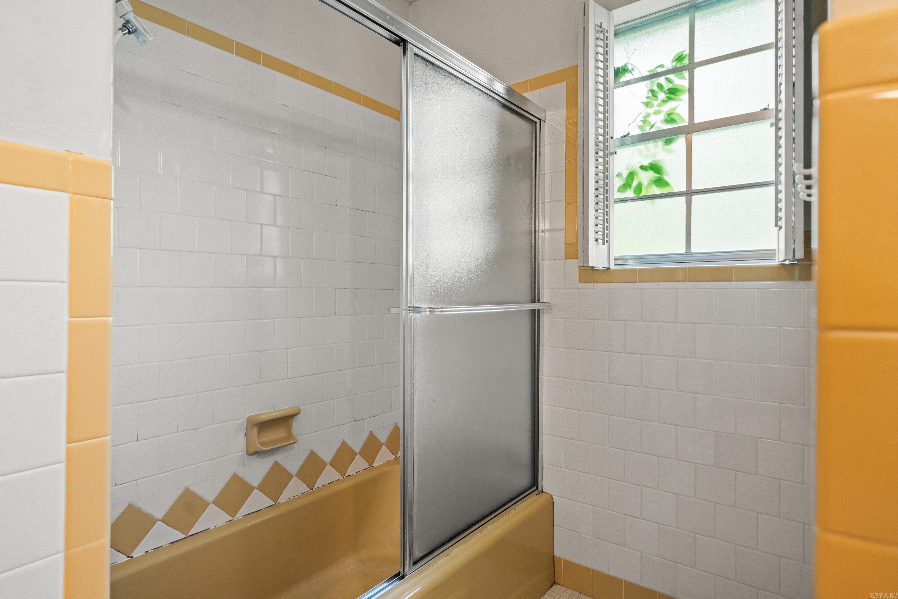 BEVERLY HILLS - Residential