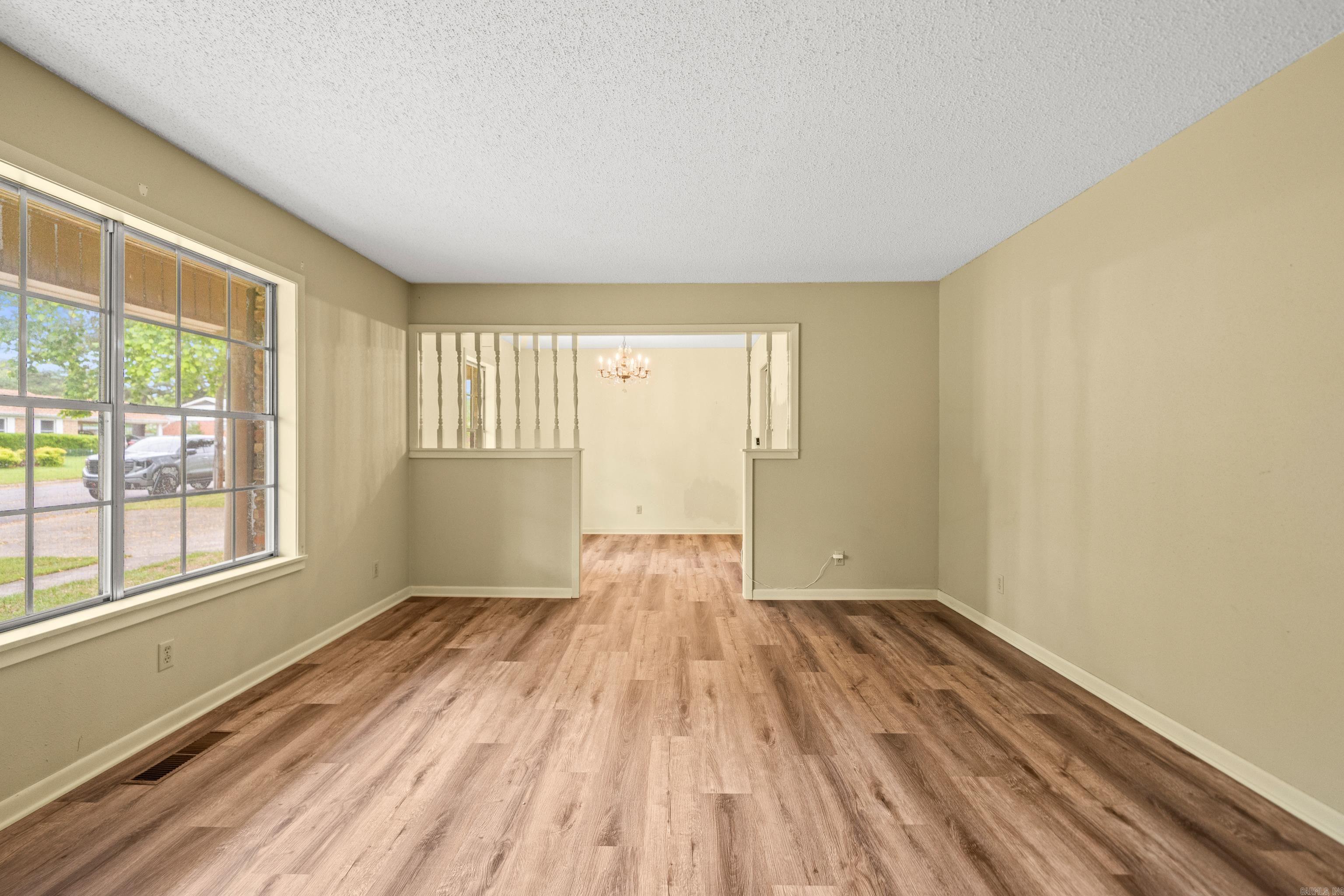 BEVERLY HILLS - Residential