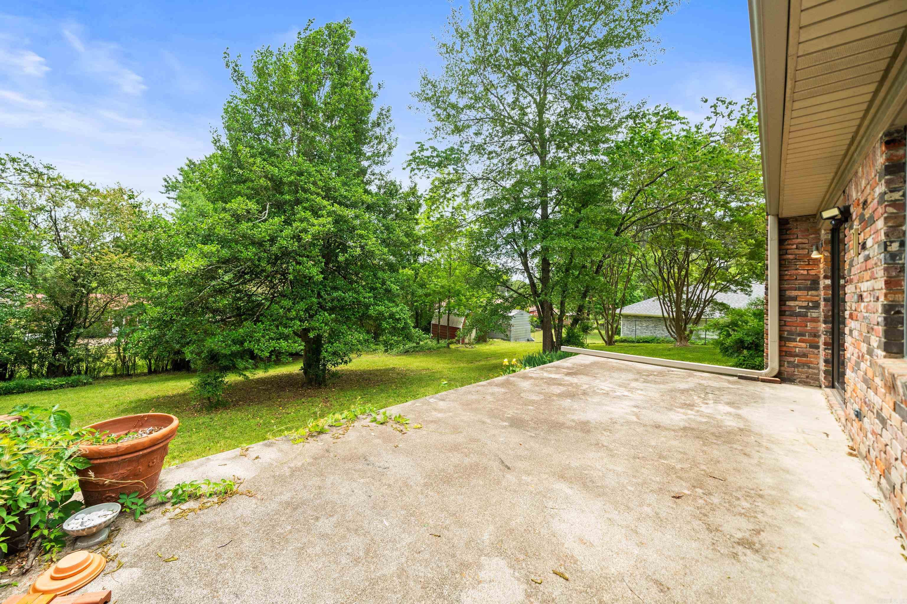 BEVERLY HILLS - Residential