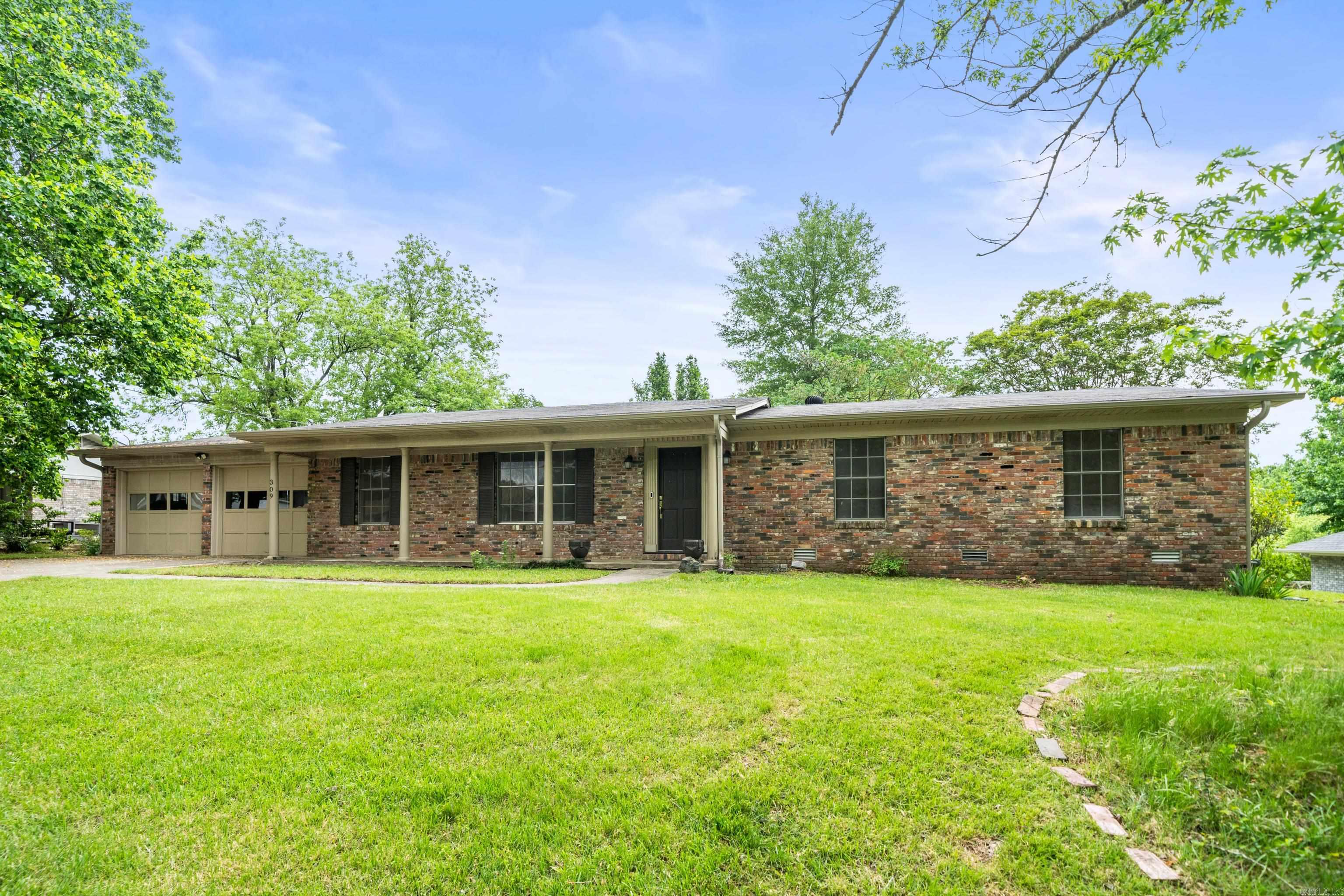 BEVERLY HILLS - Residential