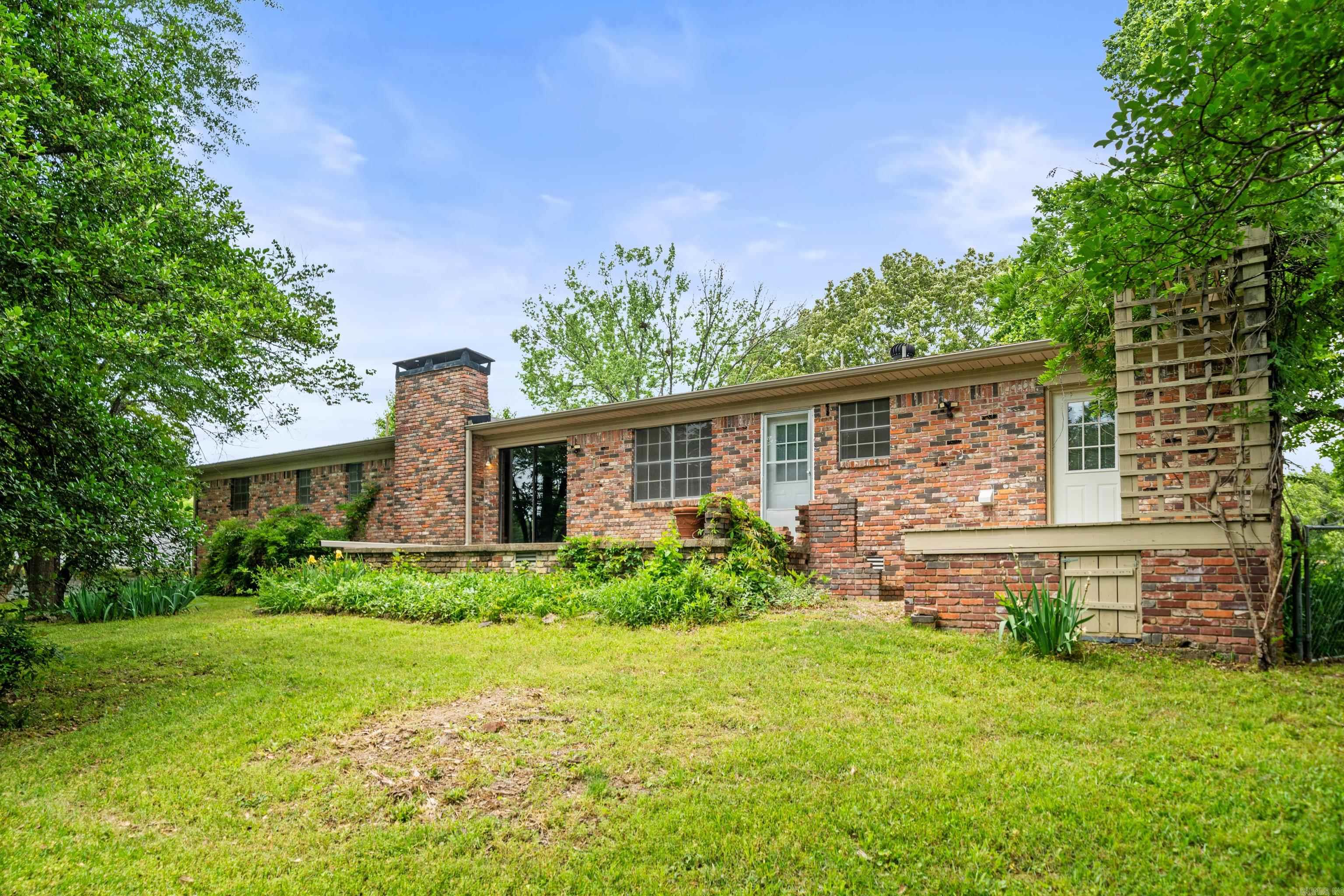 BEVERLY HILLS - Residential