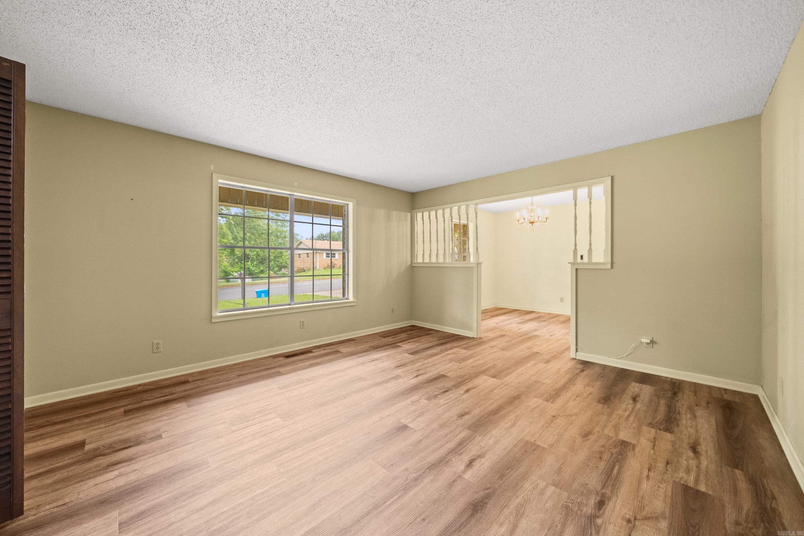 BEVERLY HILLS - Residential