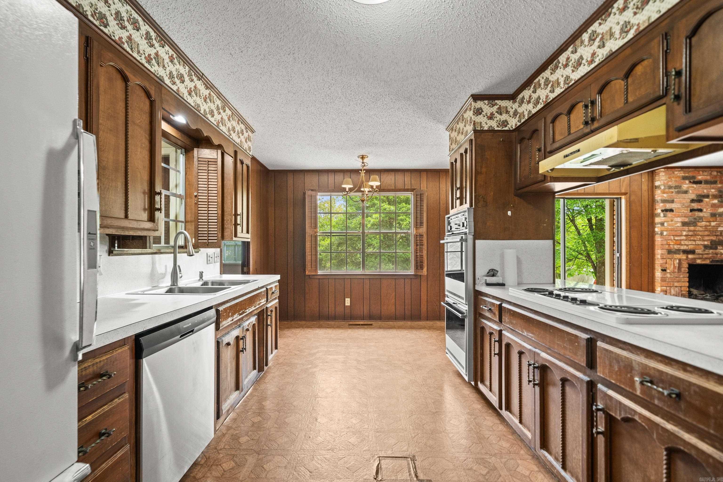 BEVERLY HILLS - Residential