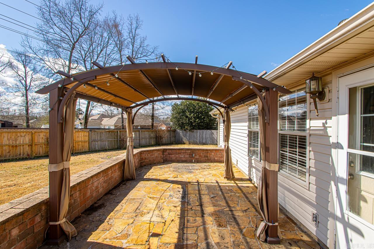 BRYANT MEADOWS - Residential