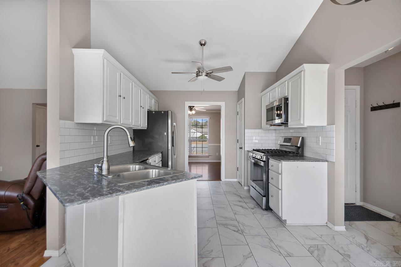 BRYANT MEADOWS - Residential