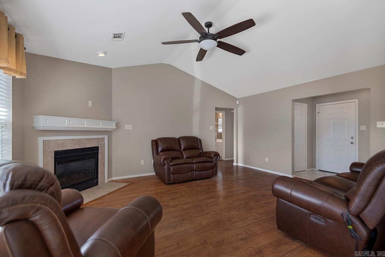 BRYANT MEADOWS - Residential