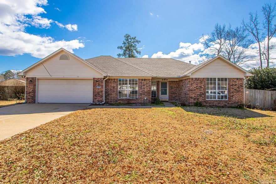 Nice Home in the Heart of Bryant.... Amenities Include: Approximately 1693 square feet, 3 Bedrooms, 2 Bathrooms, Split Bedroom Floorplan, Large Primary Bedroom with walk-in closet, Custom Tile Shower with Separate Jetted Tub in Primary Bathroom, Kitchen/Dining Combo, Living/Dining Combo, Separate Dining Room / Office, Pantry, Nice Kitchen with Stainless Steel Appliances, Laundry Room, 2 Car Garage, Nice large Cul-de-sac Lot, Wood Privacy Fenced Back Yard with separate entrance to back yard from Wilkerson Road, Storage Building, Bryant Schools, and Much More.... A Must See...