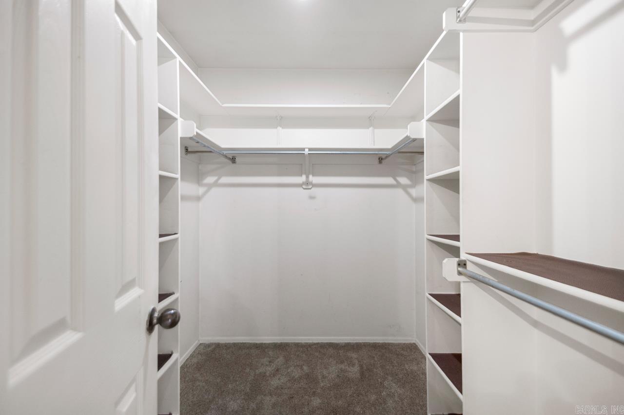 BRYANT MEADOWS - Residential