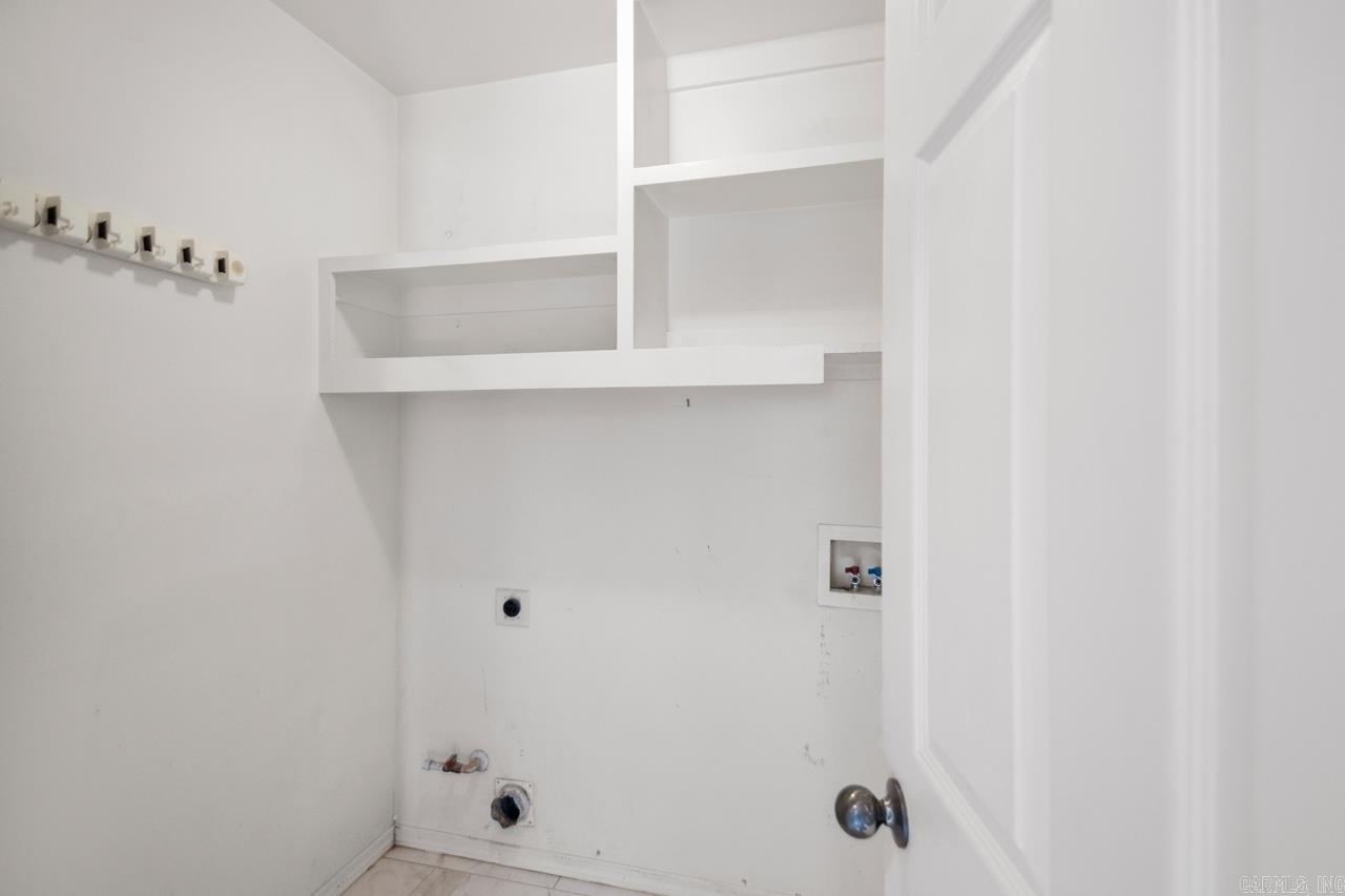 BRYANT MEADOWS - Residential