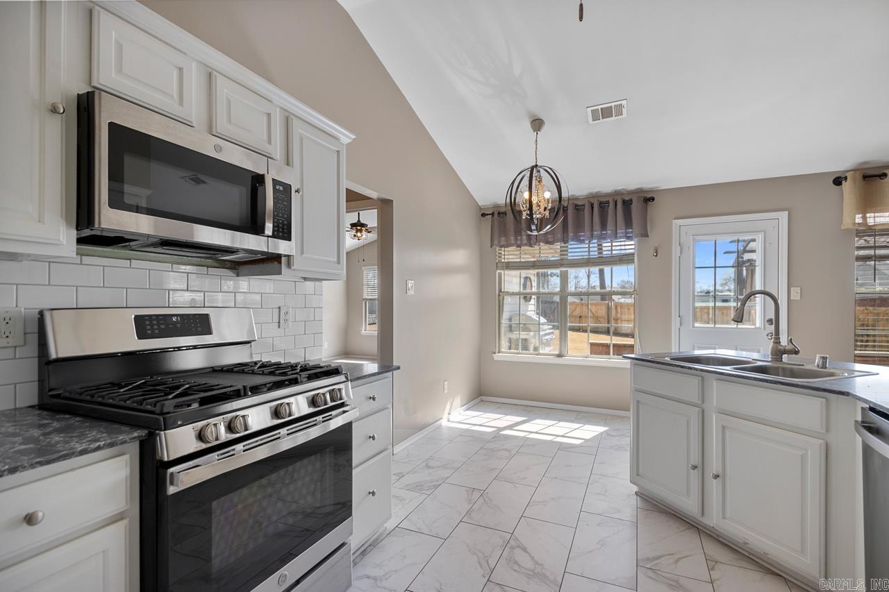 BRYANT MEADOWS - Residential