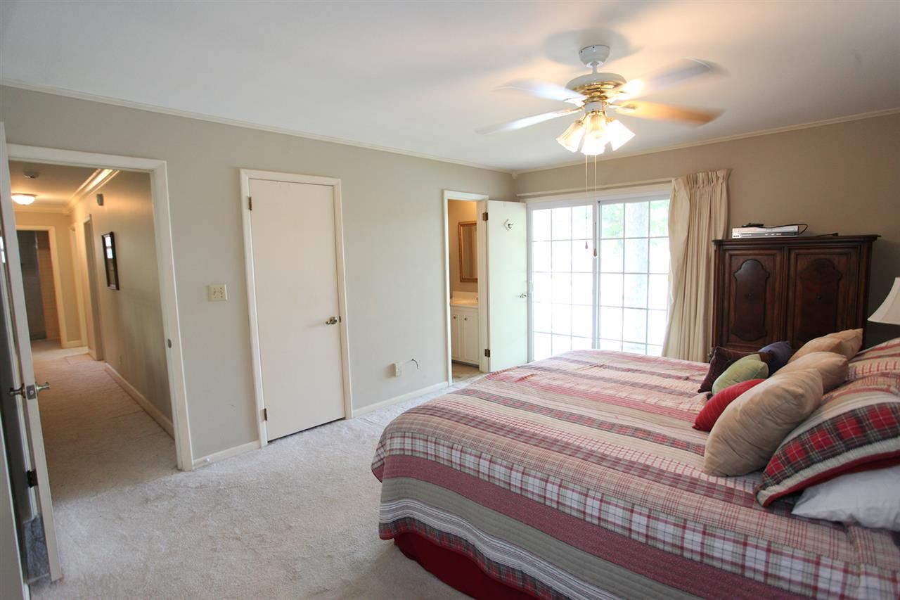 INDIANHEAD LAKES EST - Residential