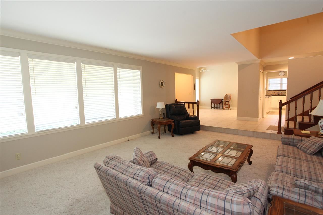 INDIANHEAD LAKES EST - Residential