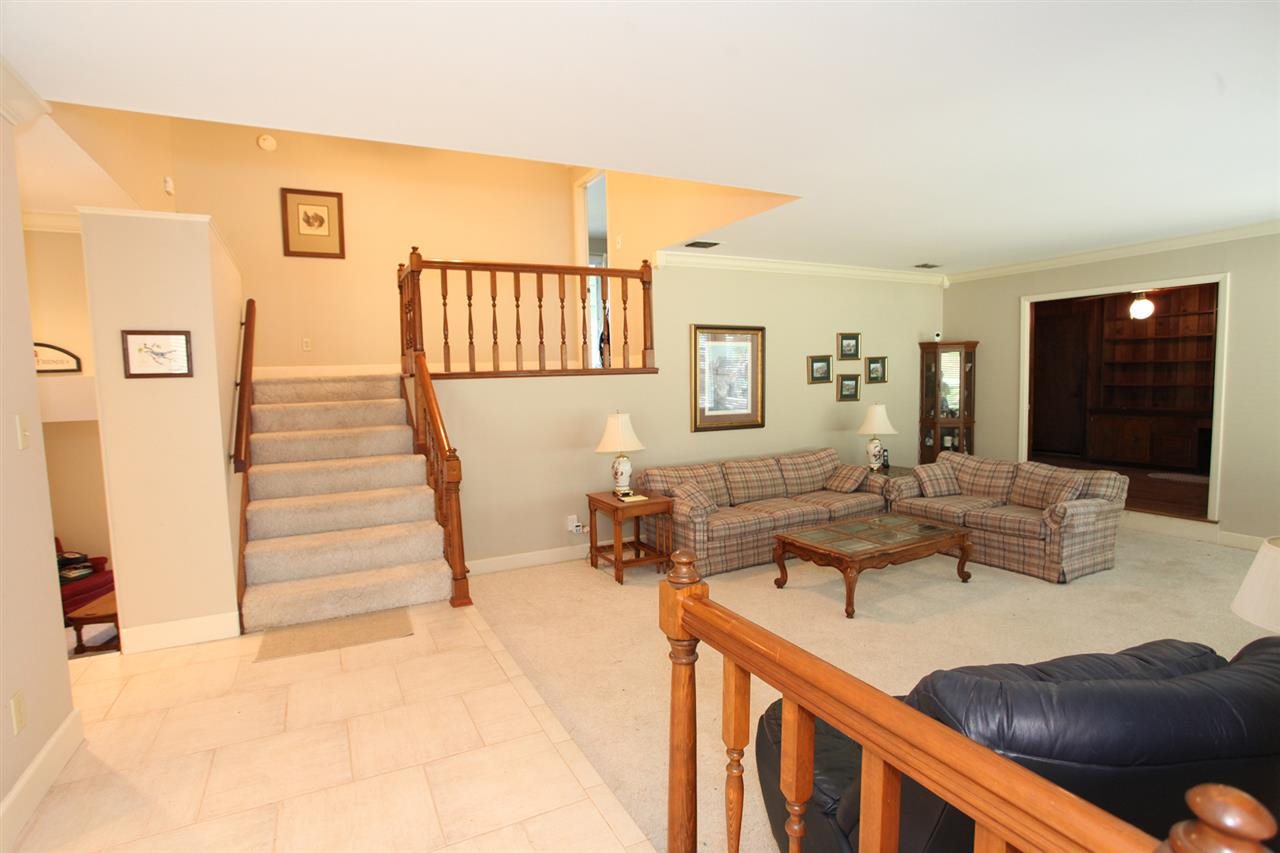 INDIANHEAD LAKES EST - Residential