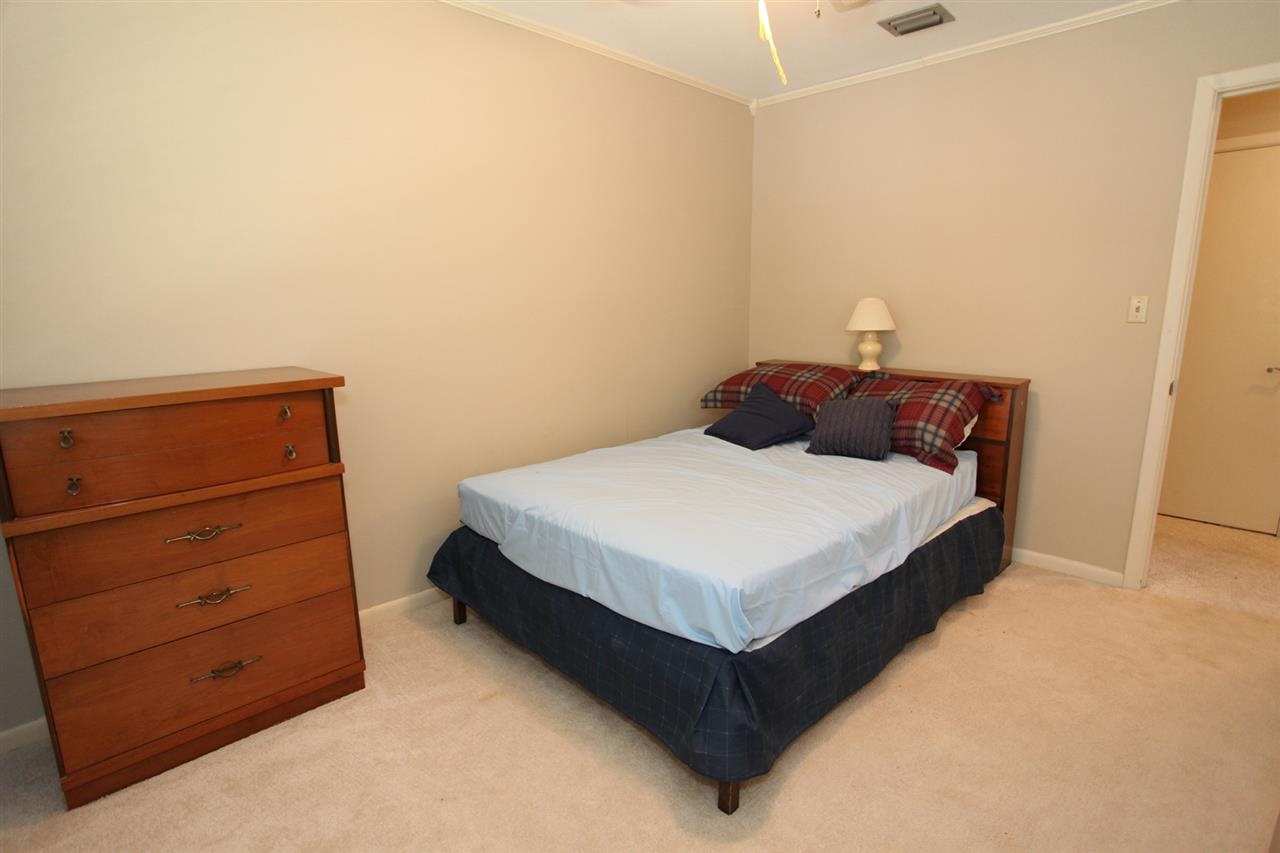 INDIANHEAD LAKES EST - Residential