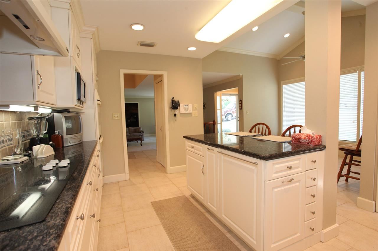 INDIANHEAD LAKES EST - Residential