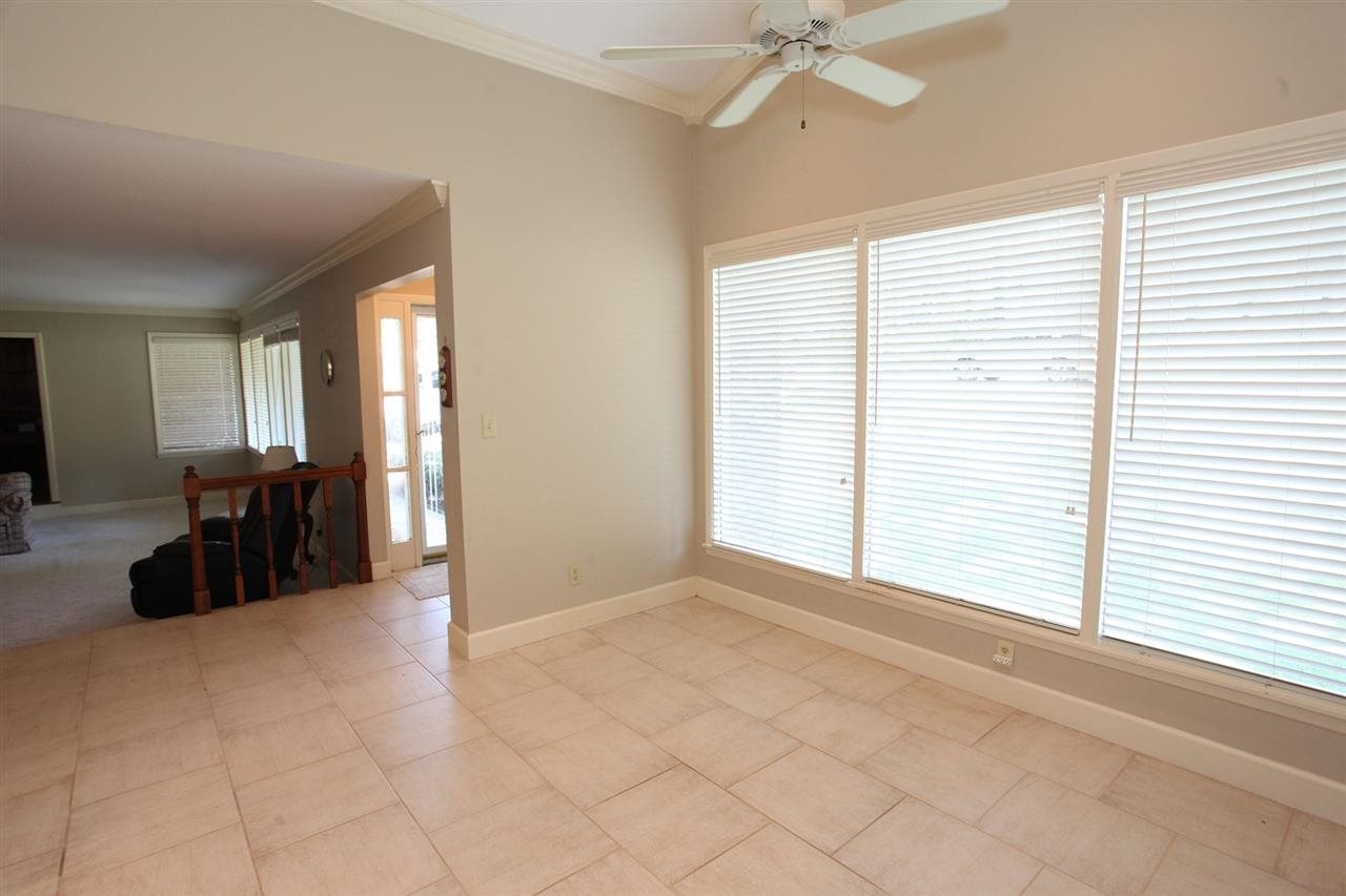 INDIANHEAD LAKES EST - Residential