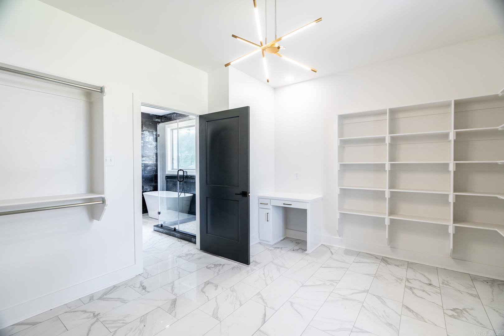 MOUNT TABOR ESTATES - Residential