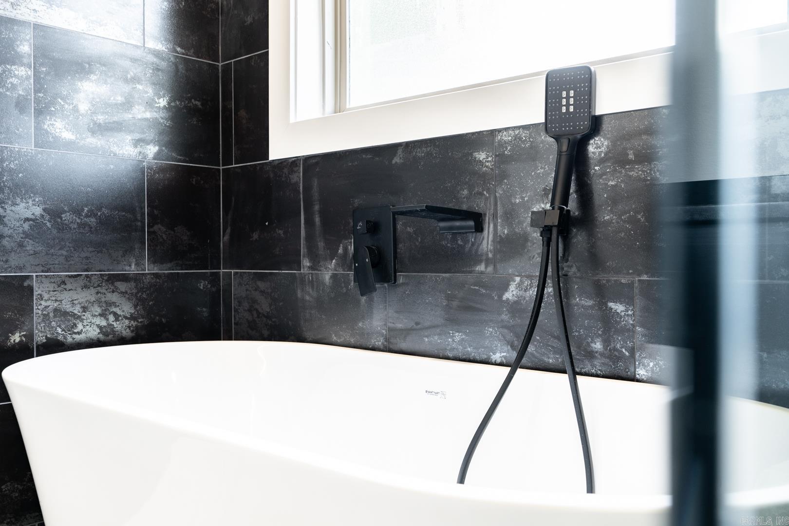 MOUNT TABOR ESTATES - Residential