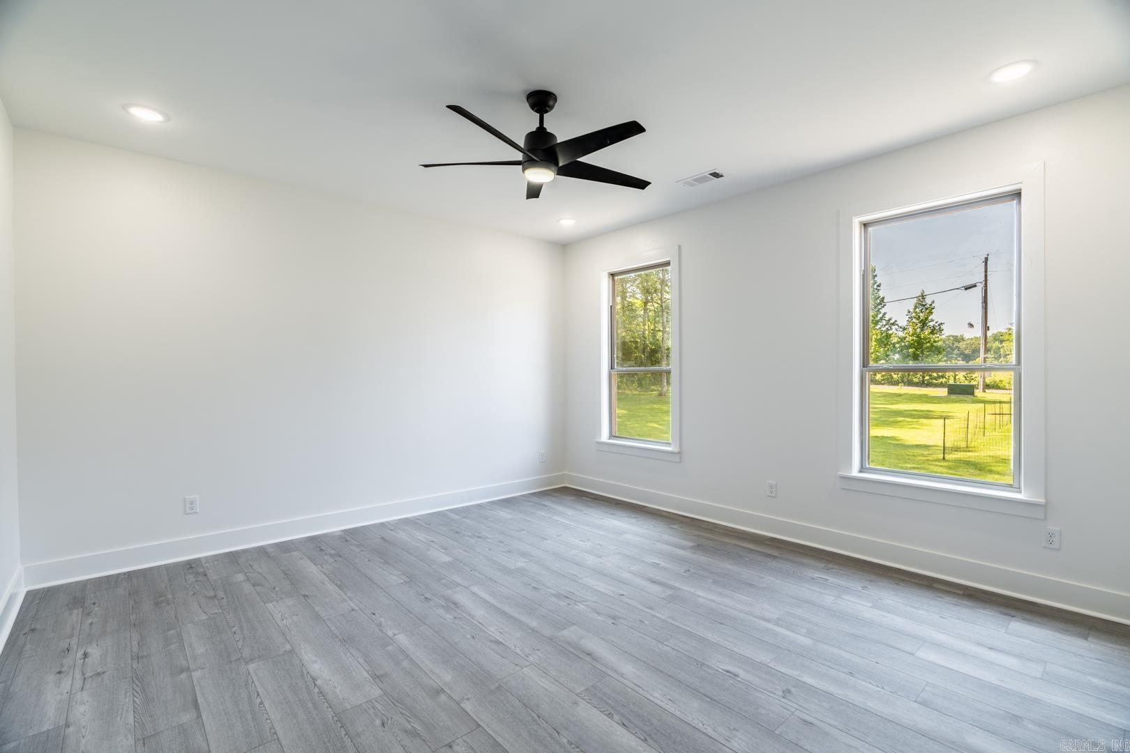 MOUNT TABOR ESTATES - Residential