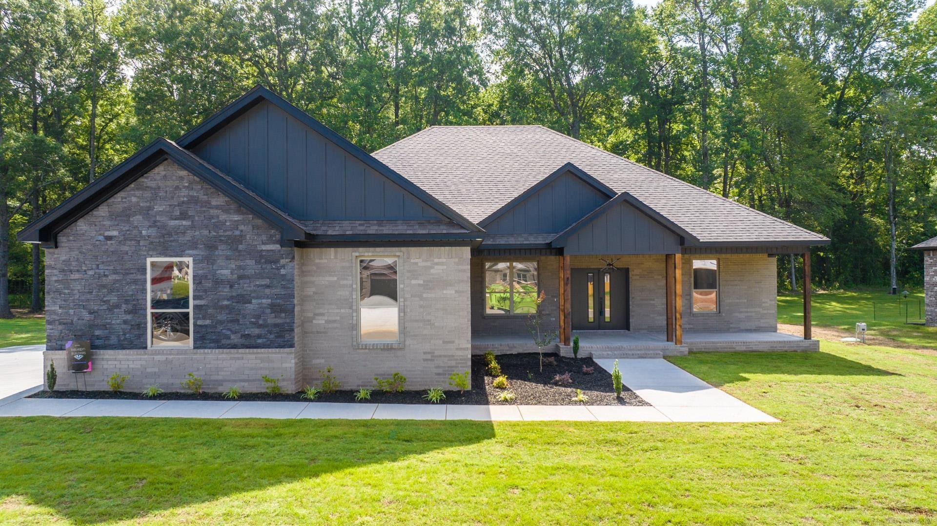 MOUNT TABOR ESTATES - Residential