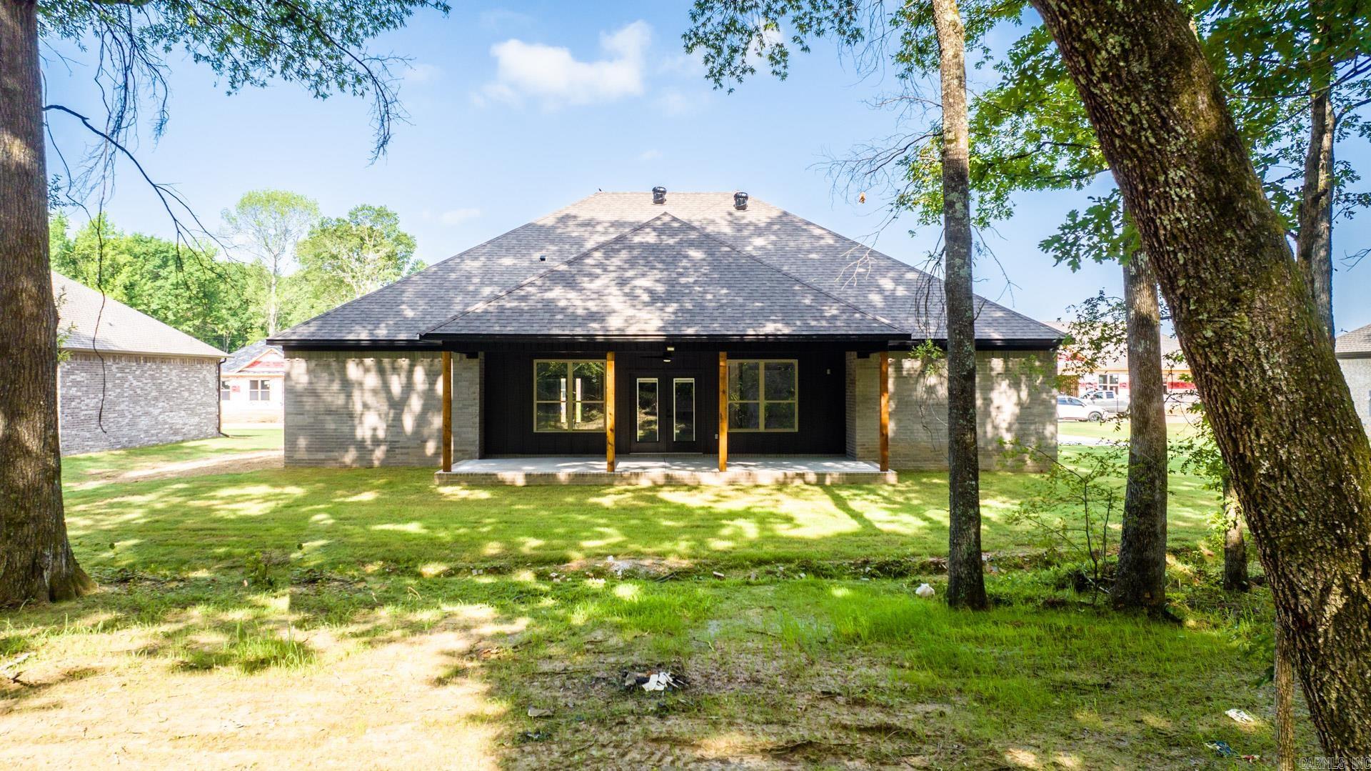 MOUNT TABOR ESTATES - Residential