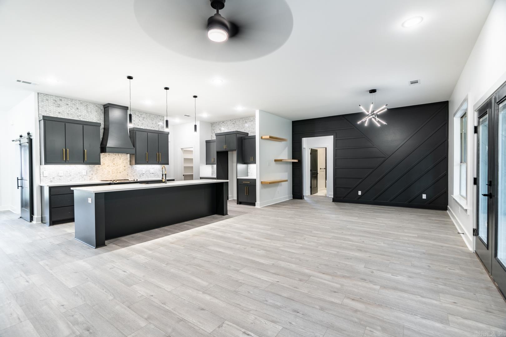 MOUNT TABOR ESTATES - Residential