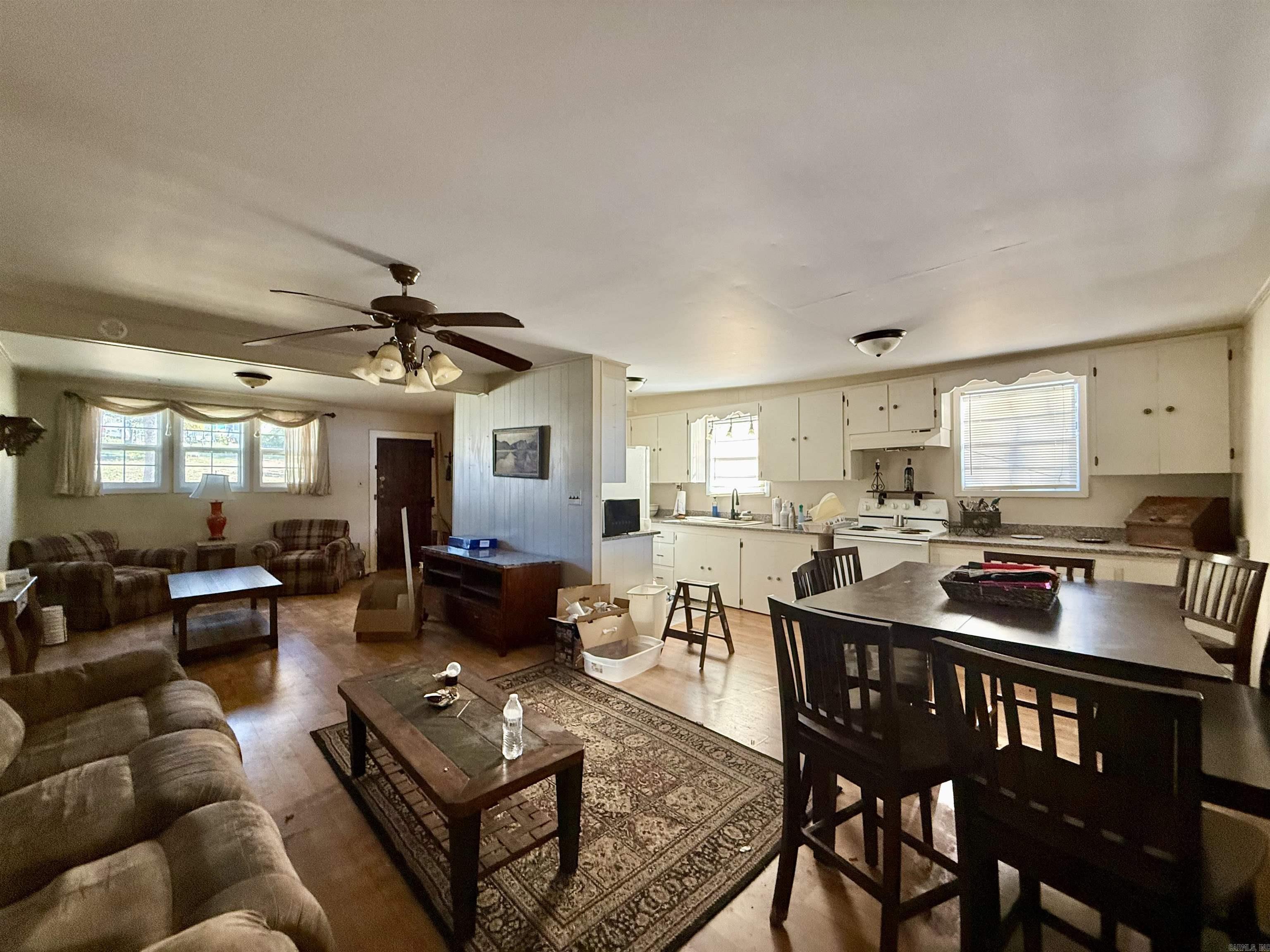 WHITE OAK LAKE DEVELOPMENT - Residential