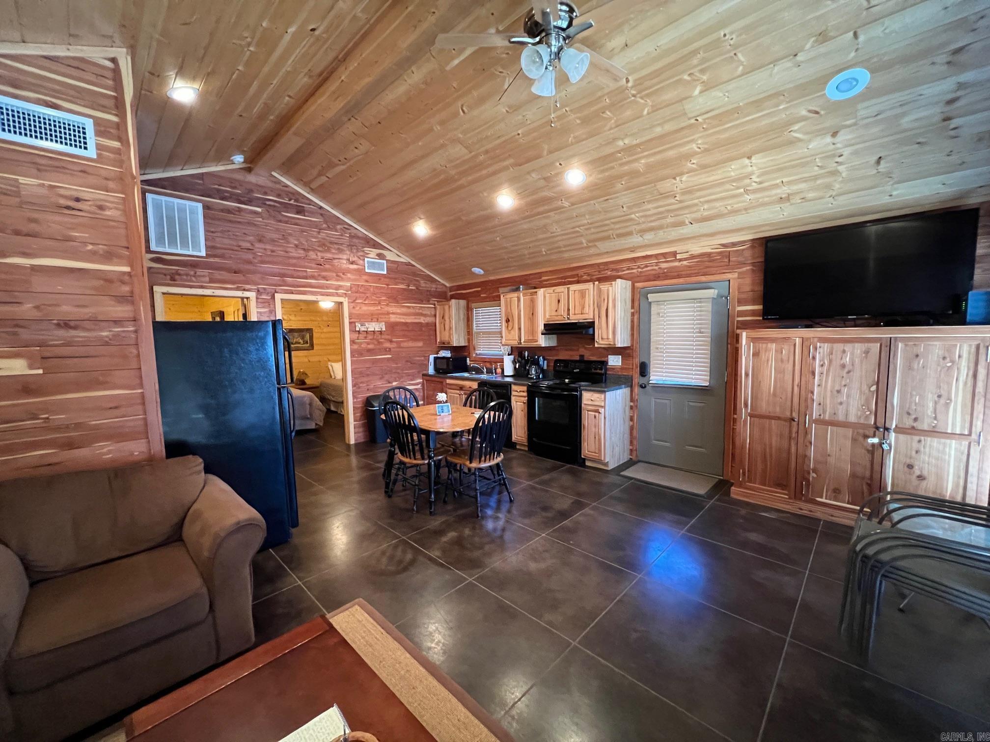 WINKLEY CROSSING - Residential