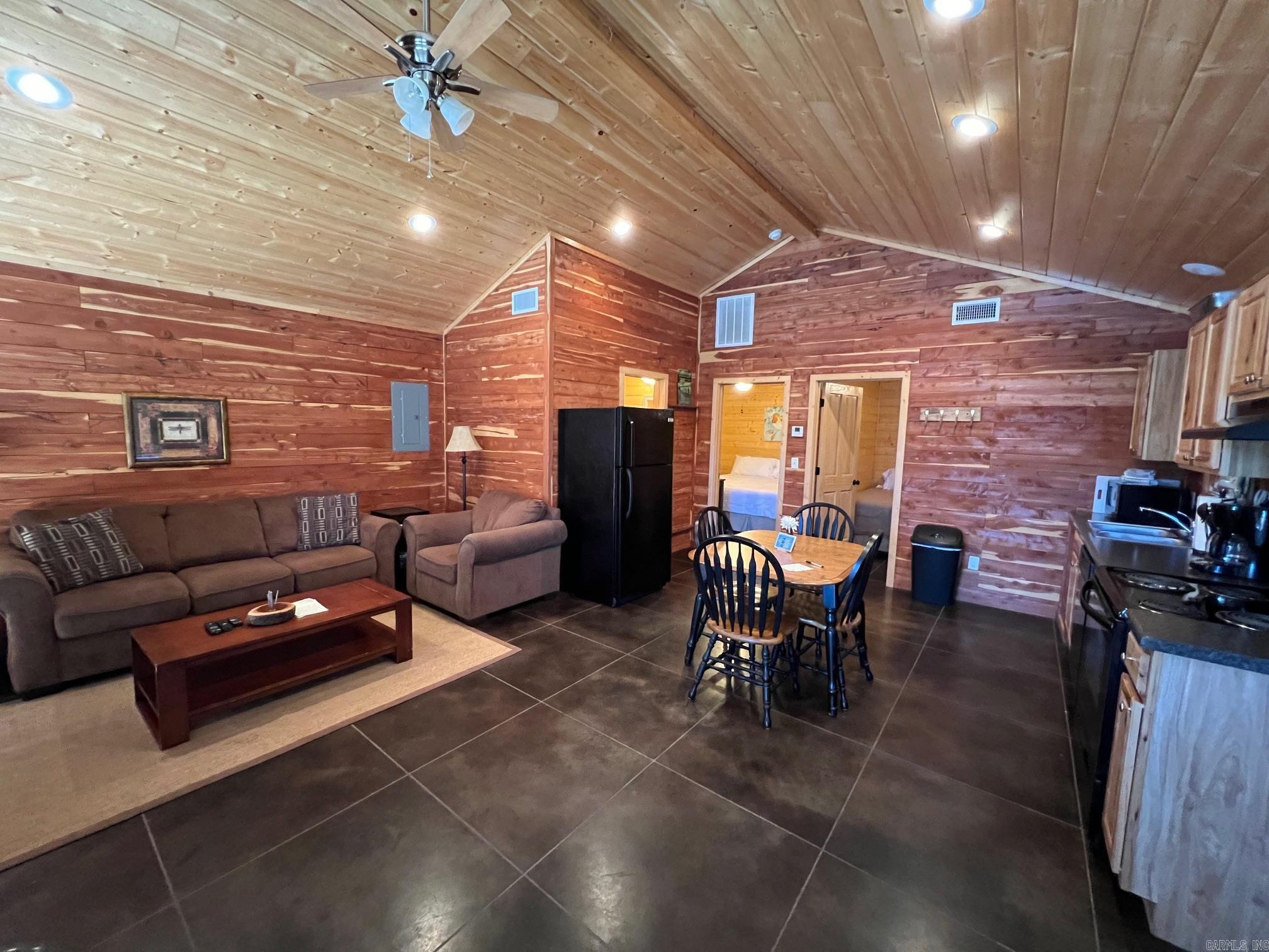 WINKLEY CROSSING - Residential