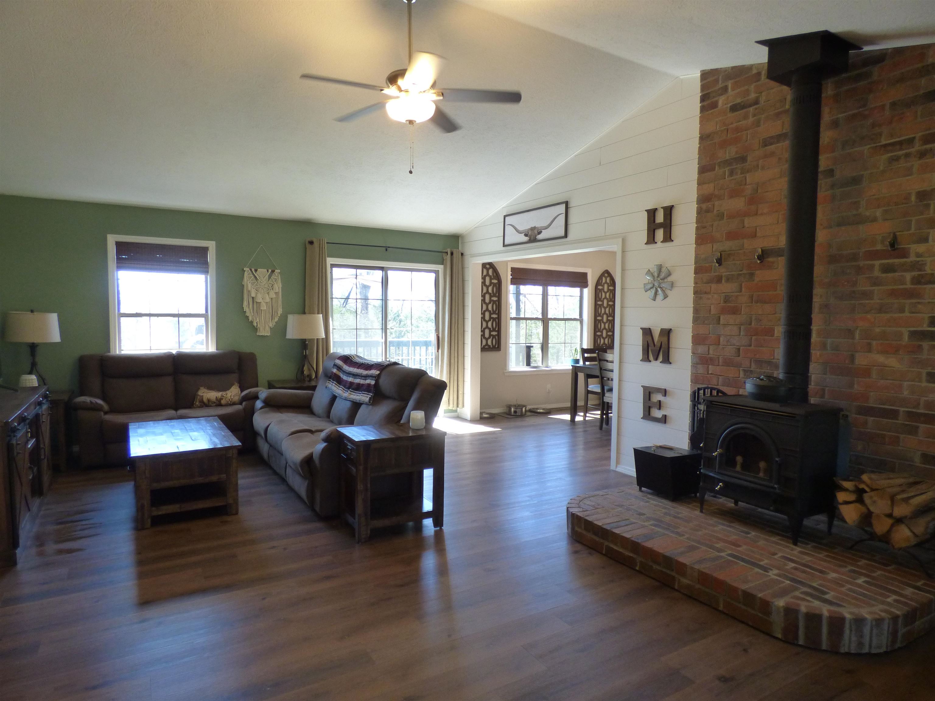 BUFORD ESTATES - Residential