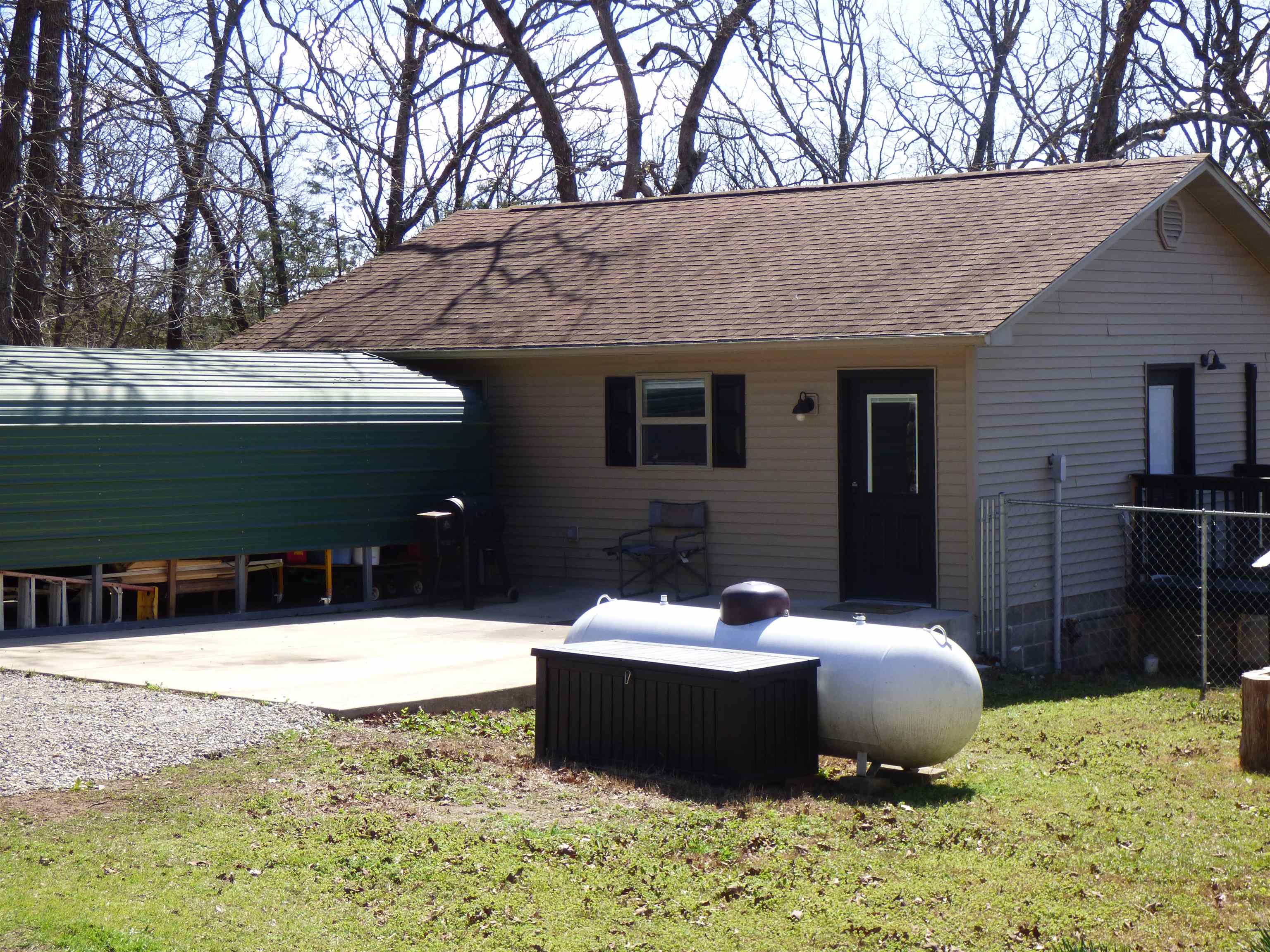 BUFORD ESTATES - Residential