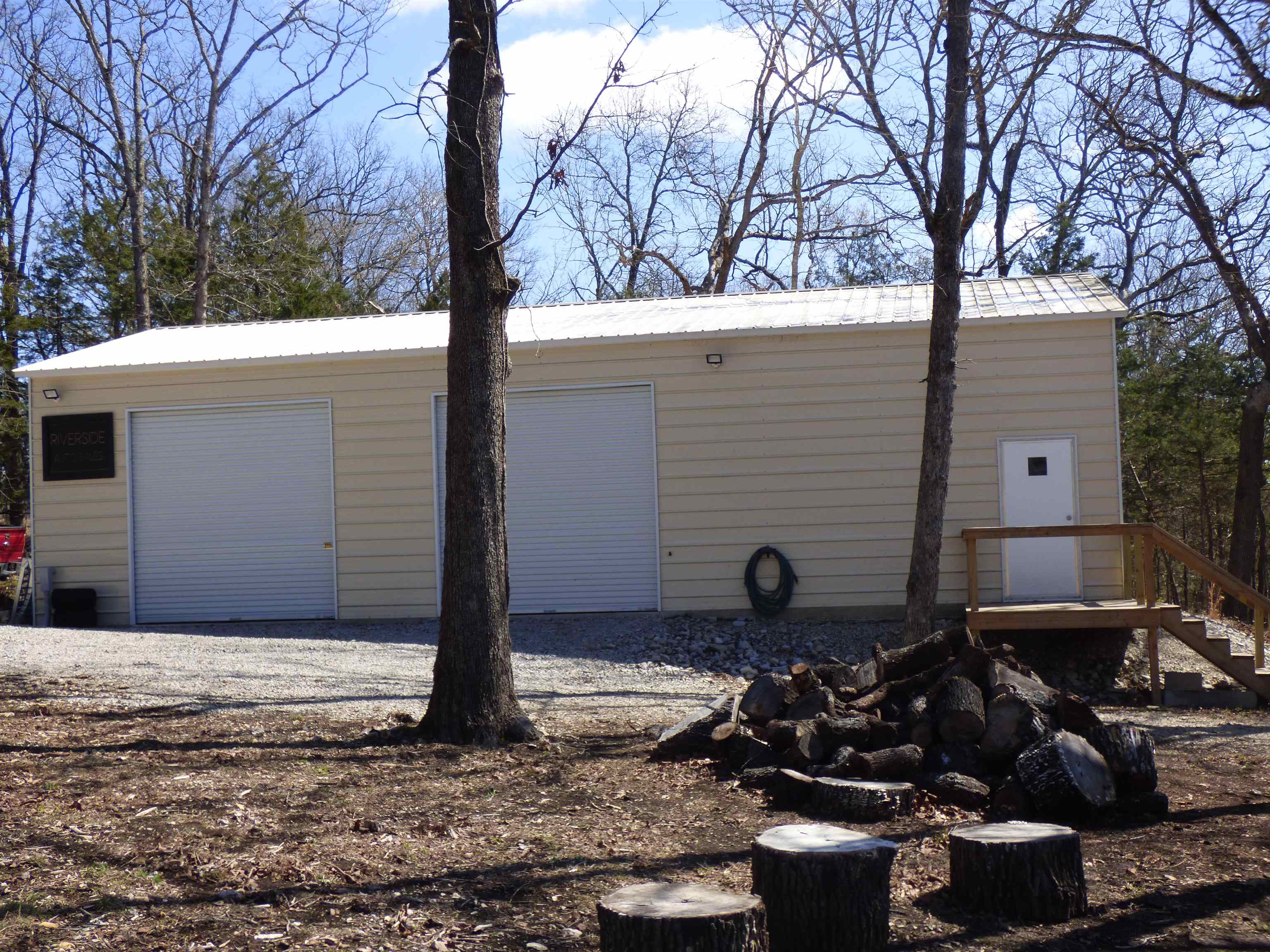 BUFORD ESTATES - Residential