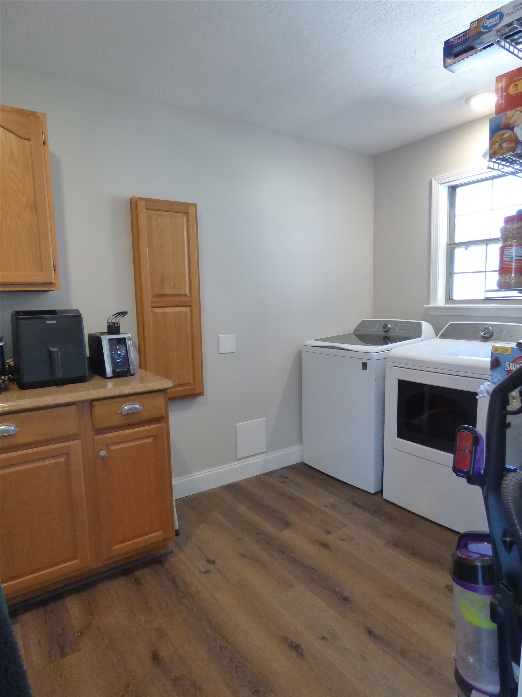 BUFORD ESTATES - Residential