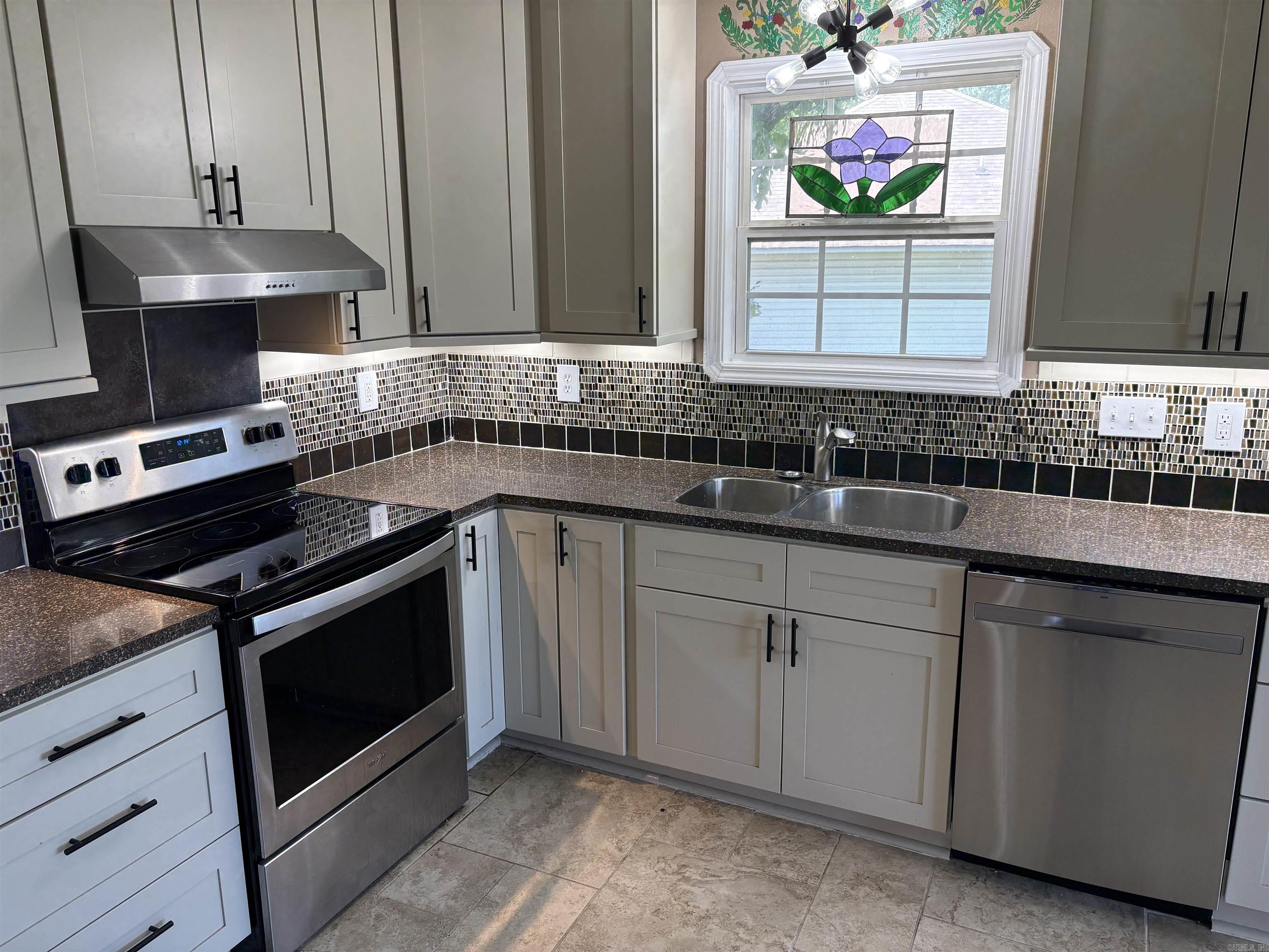 DEERFIELD - Residential
