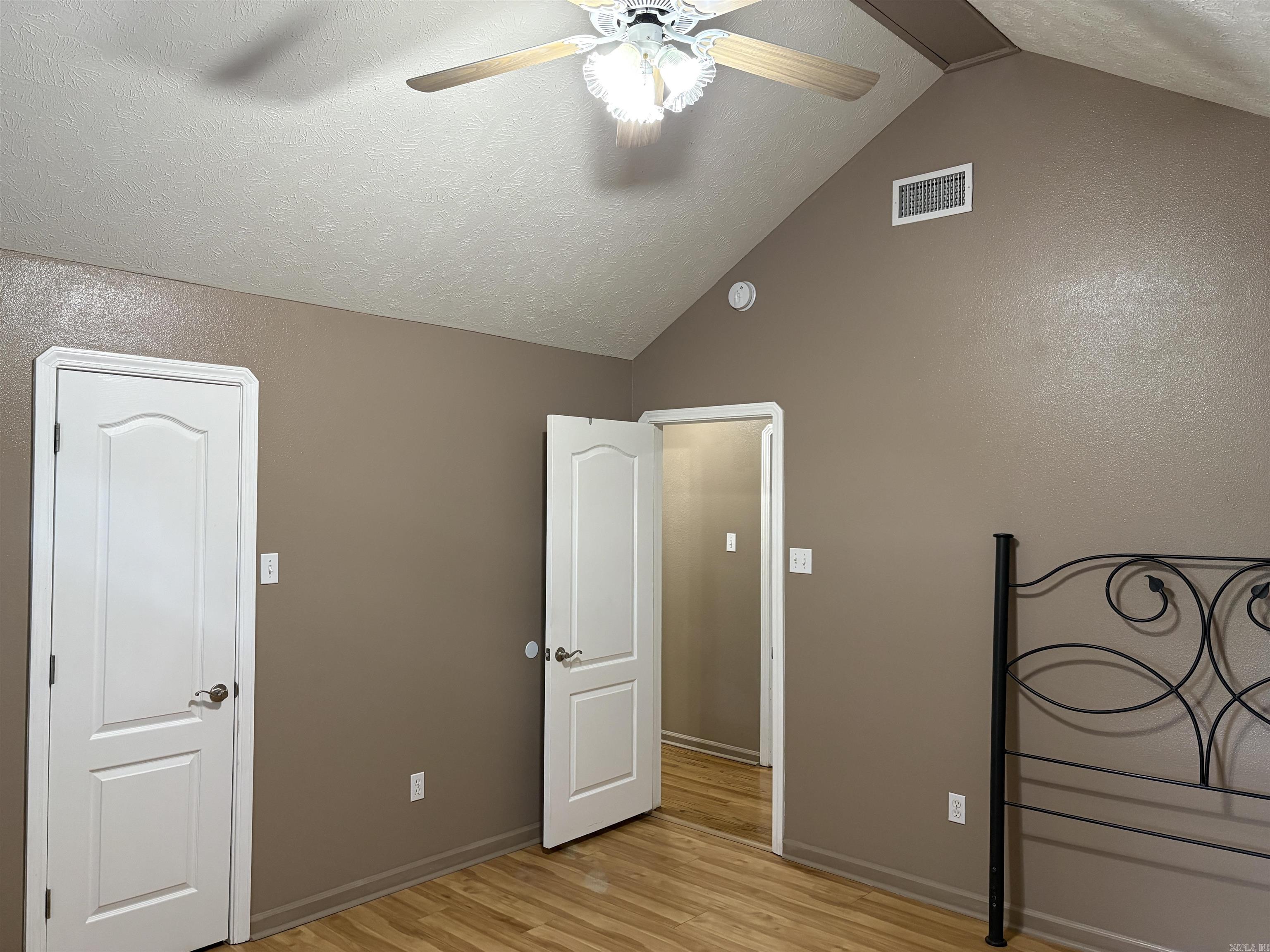 DEERFIELD - Residential