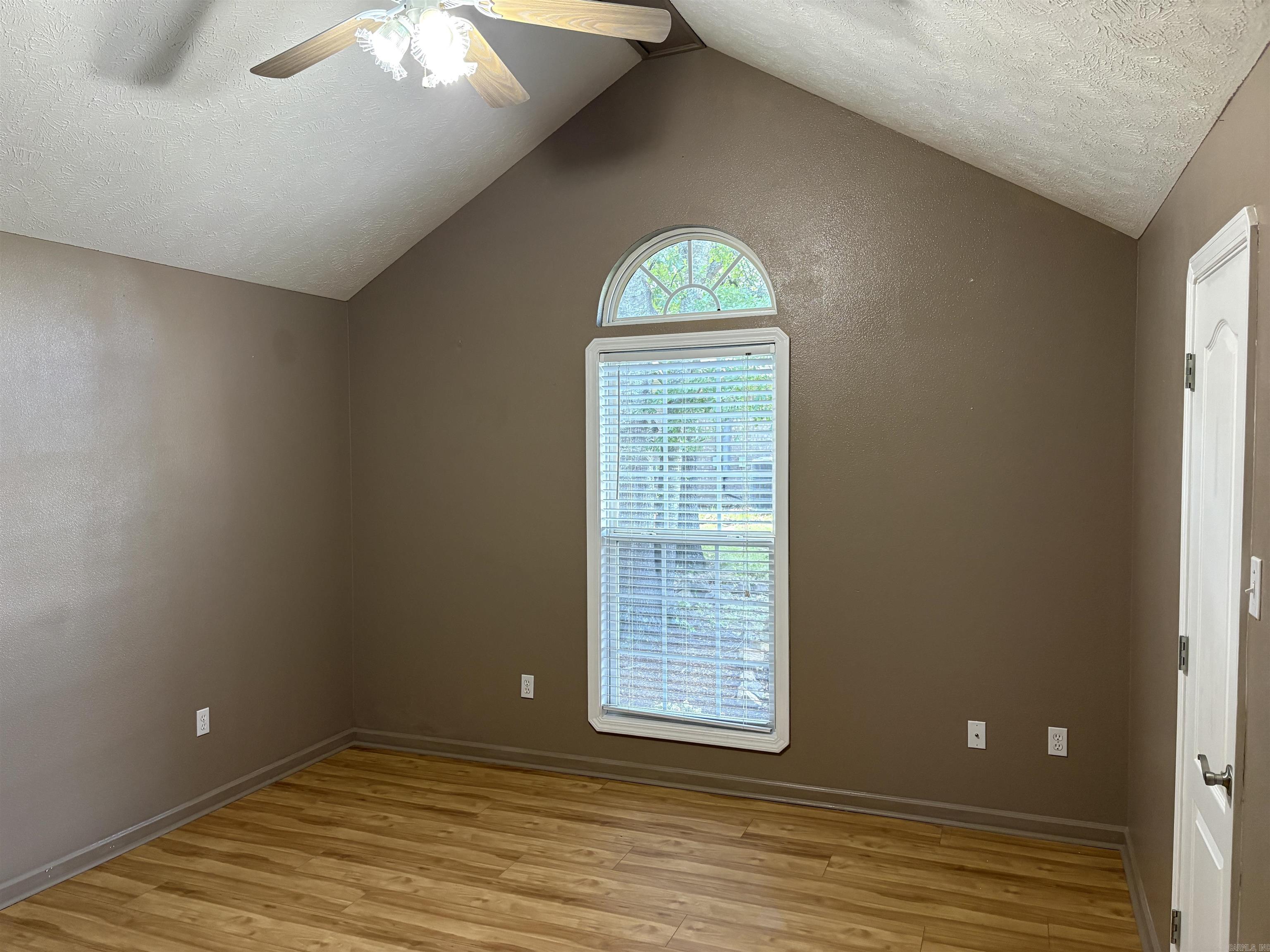 DEERFIELD - Residential