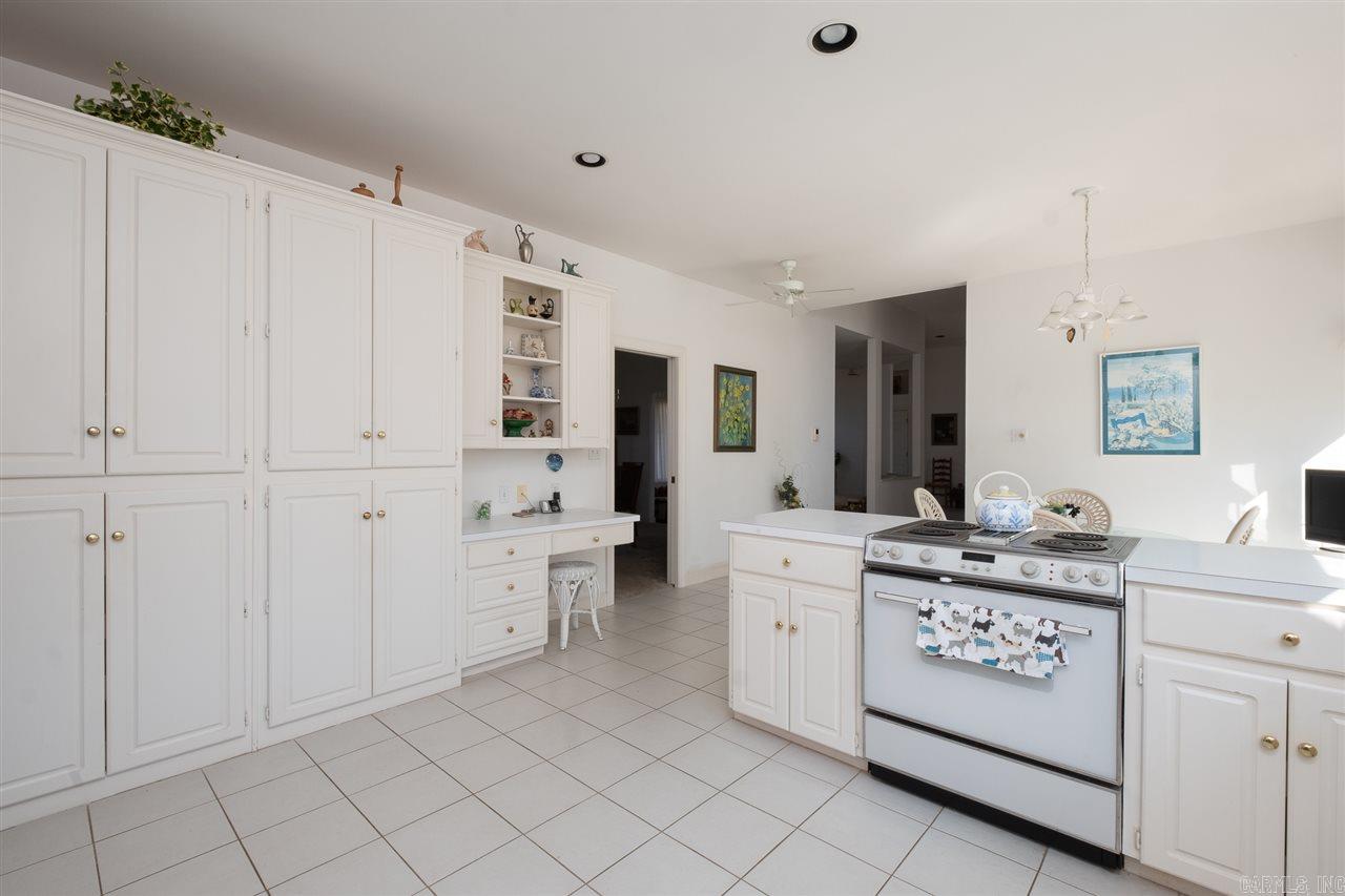 IRON HORSE ESTATES ADDN - Residential