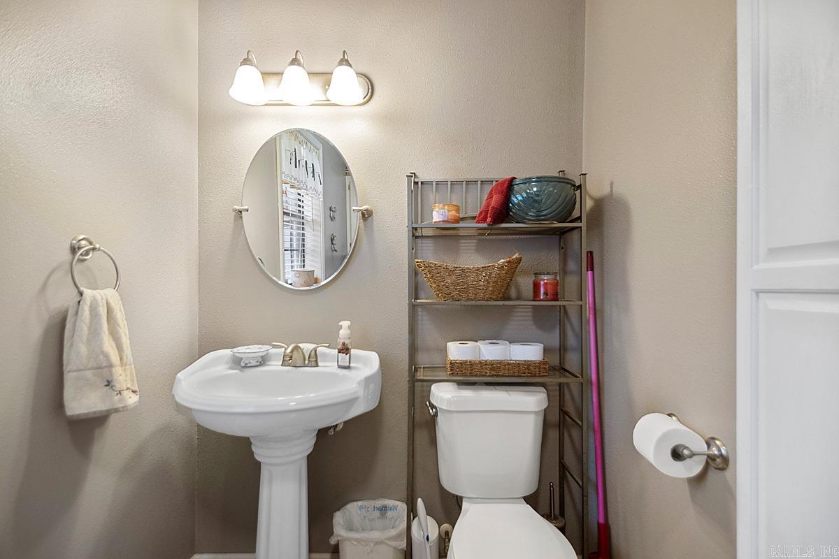 EIGHTH ADDN - Residential