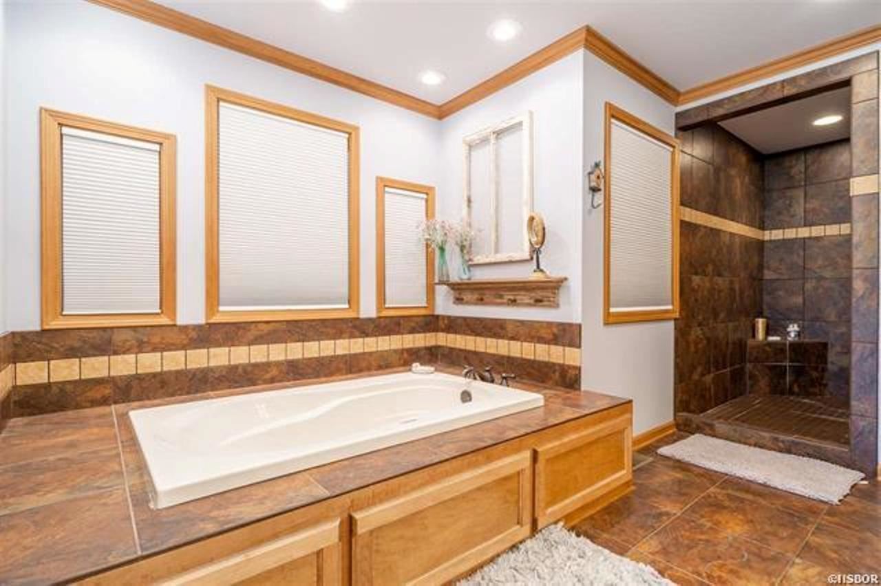HEATHERWOOD - Residential