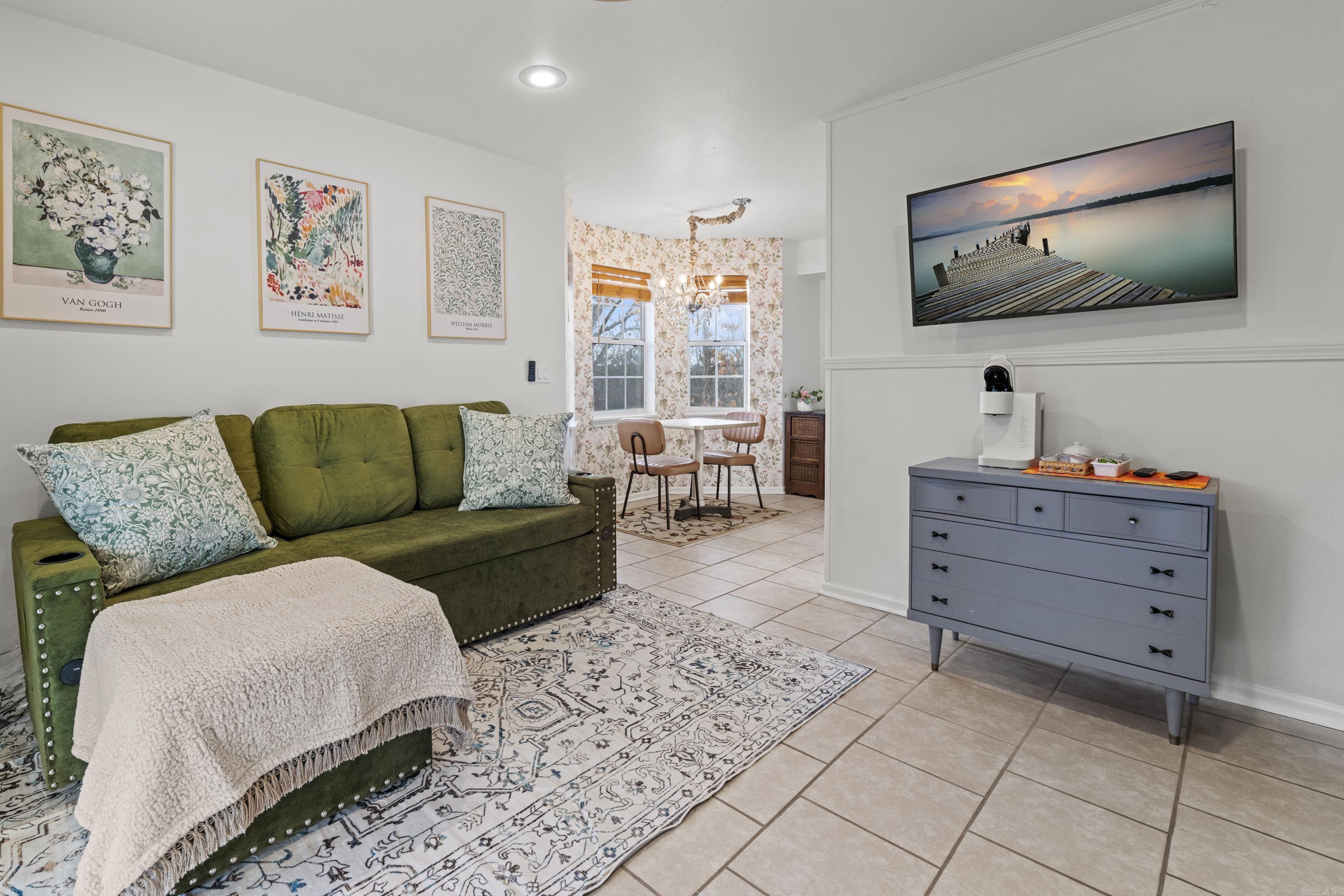 SUMMERHILL PLACE CONDOS - Residential